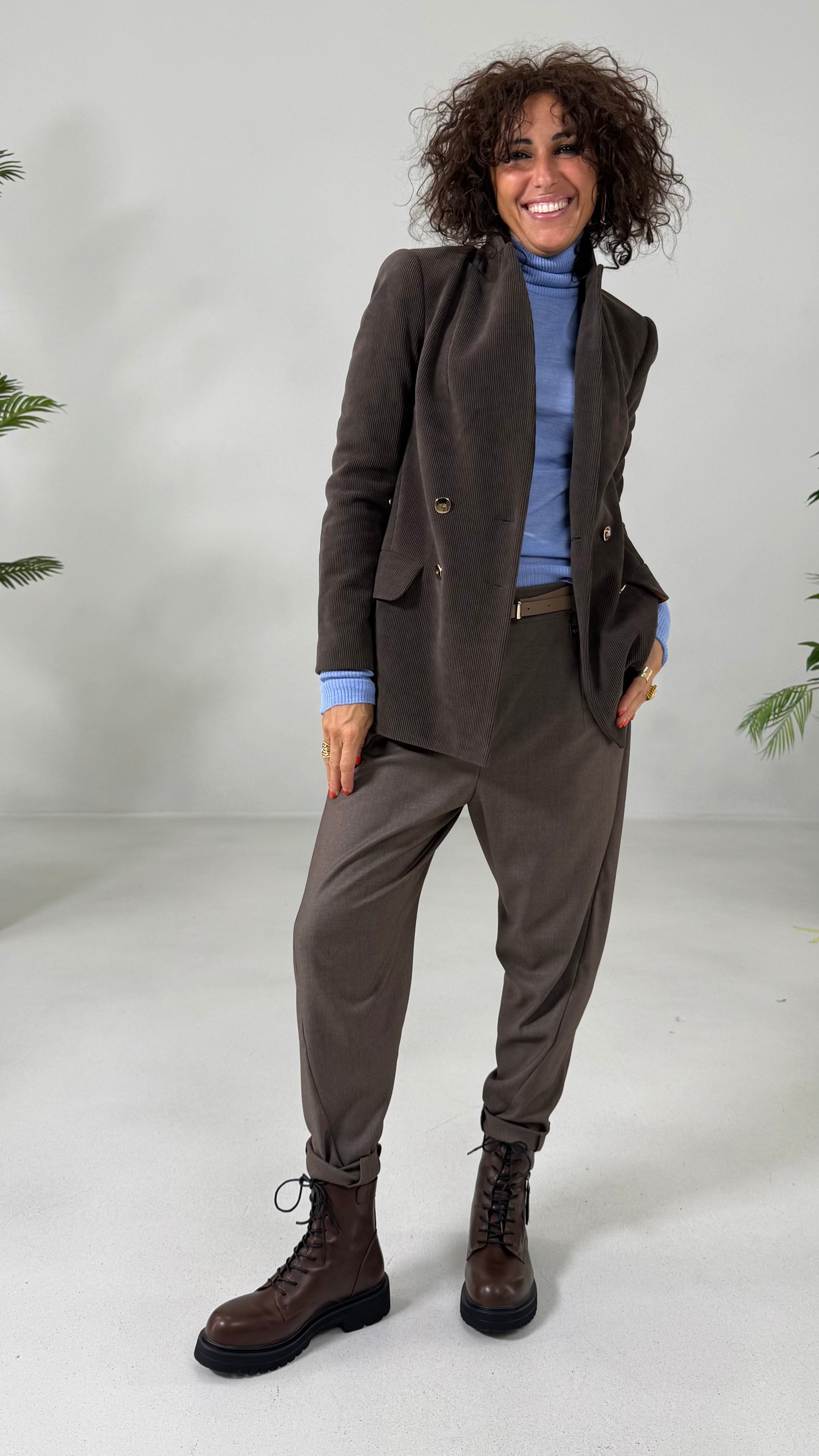 MAGLIA BASIC COLLO ALTO IN LANA VISCOSA