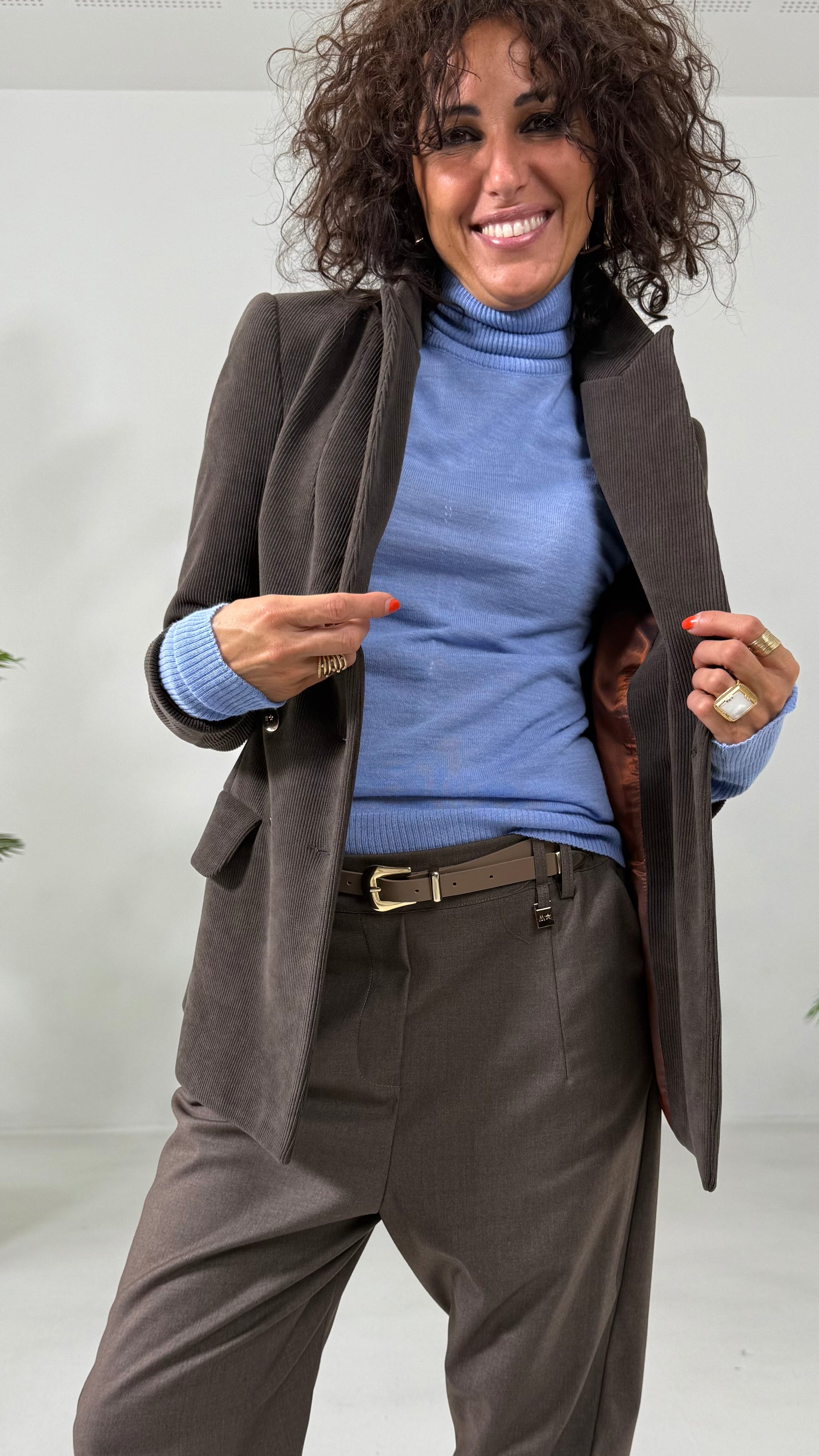 MAGLIA BASIC COLLO ALTO IN LANA VISCOSA