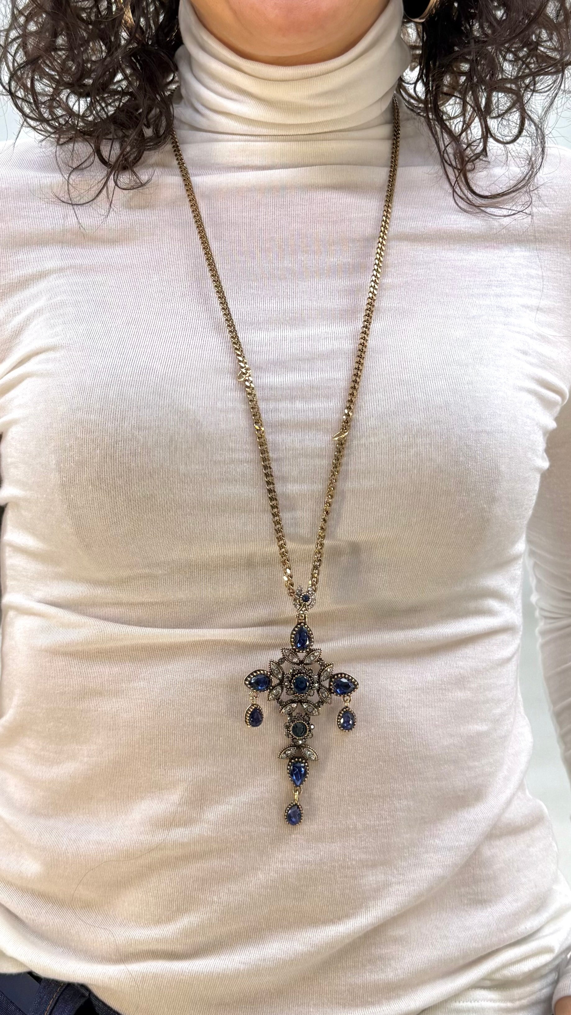 COLLANA PENDENTE CROCE 8,5 CM CON CRISTALLI SLEGATI