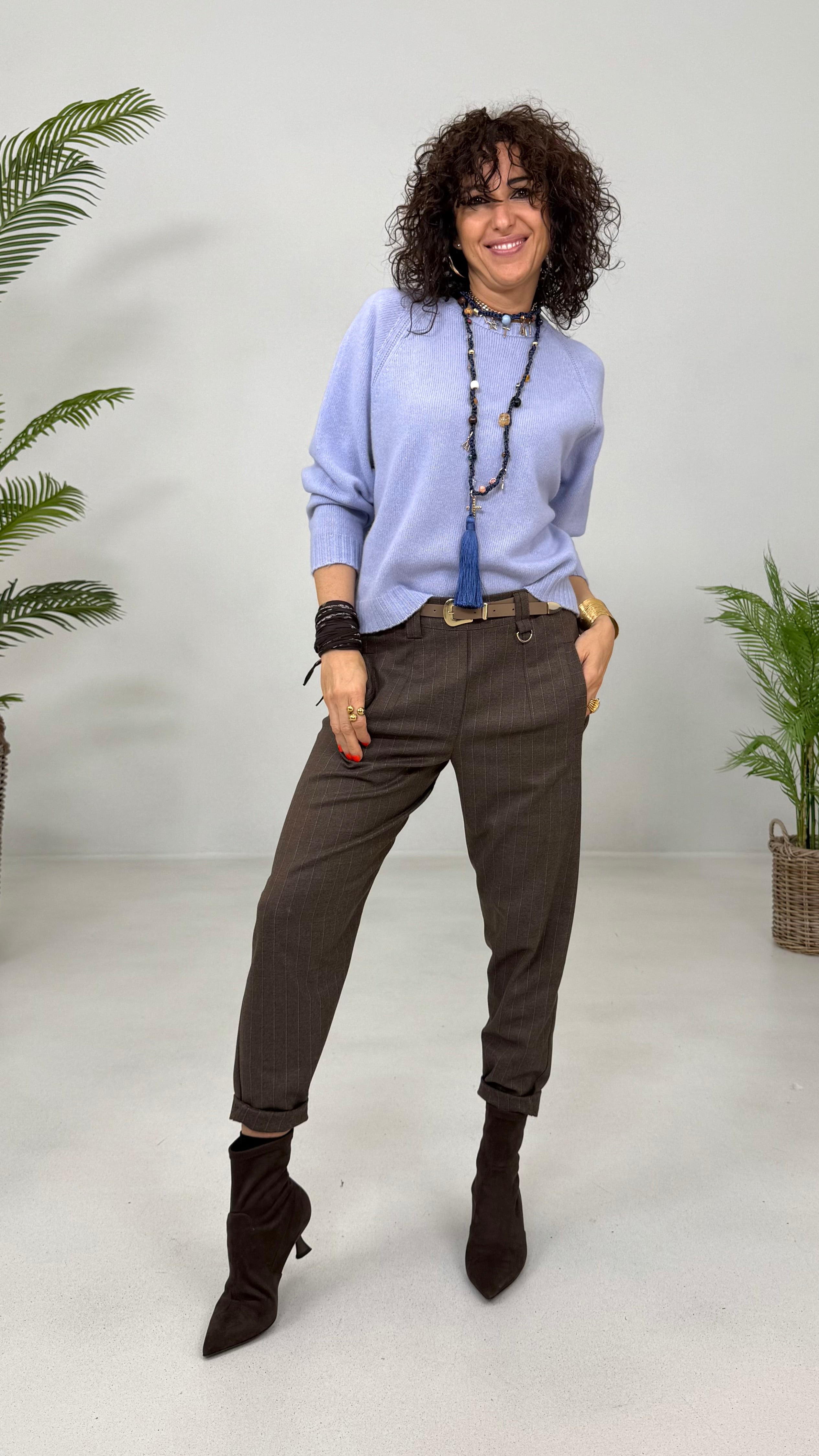 MAGLIONE RETTANGOLARE CON MANICA RAGLAN IN LANA CARDATA