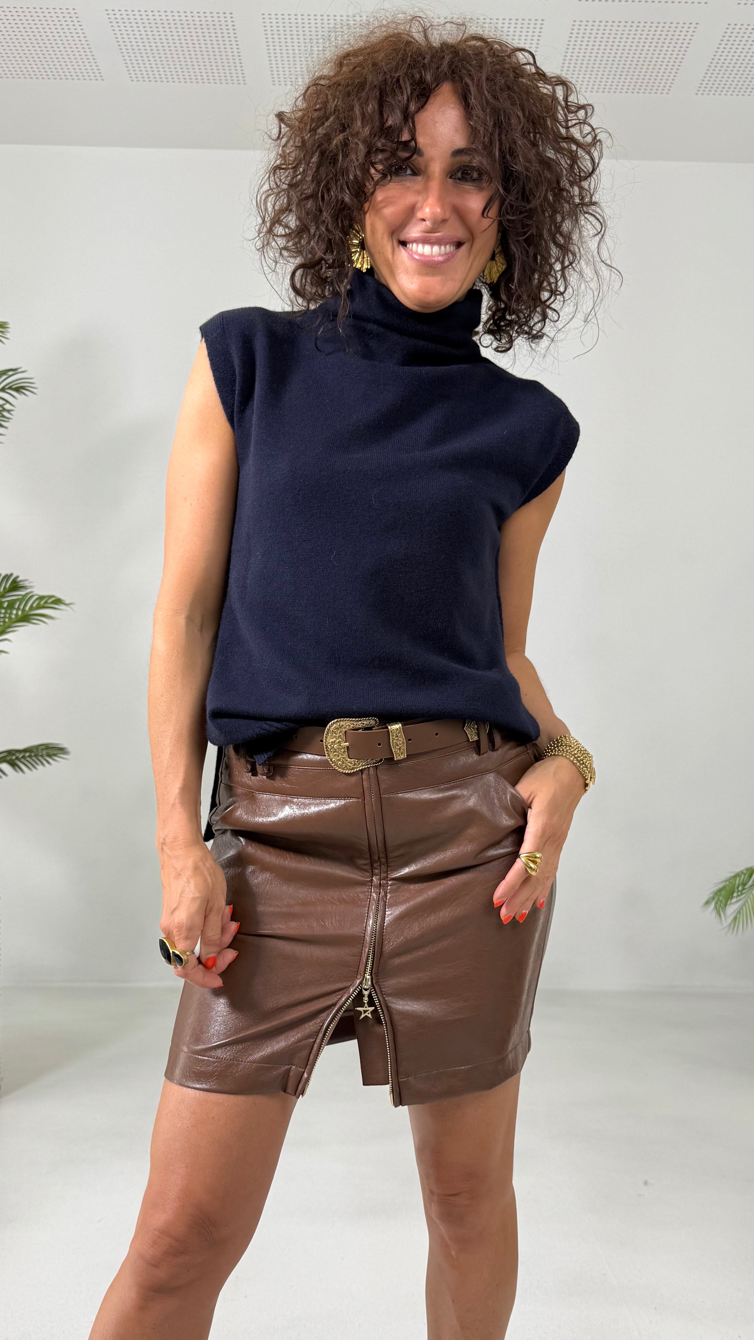 GILET COLLO ALTO IN CALDA VISCOSA