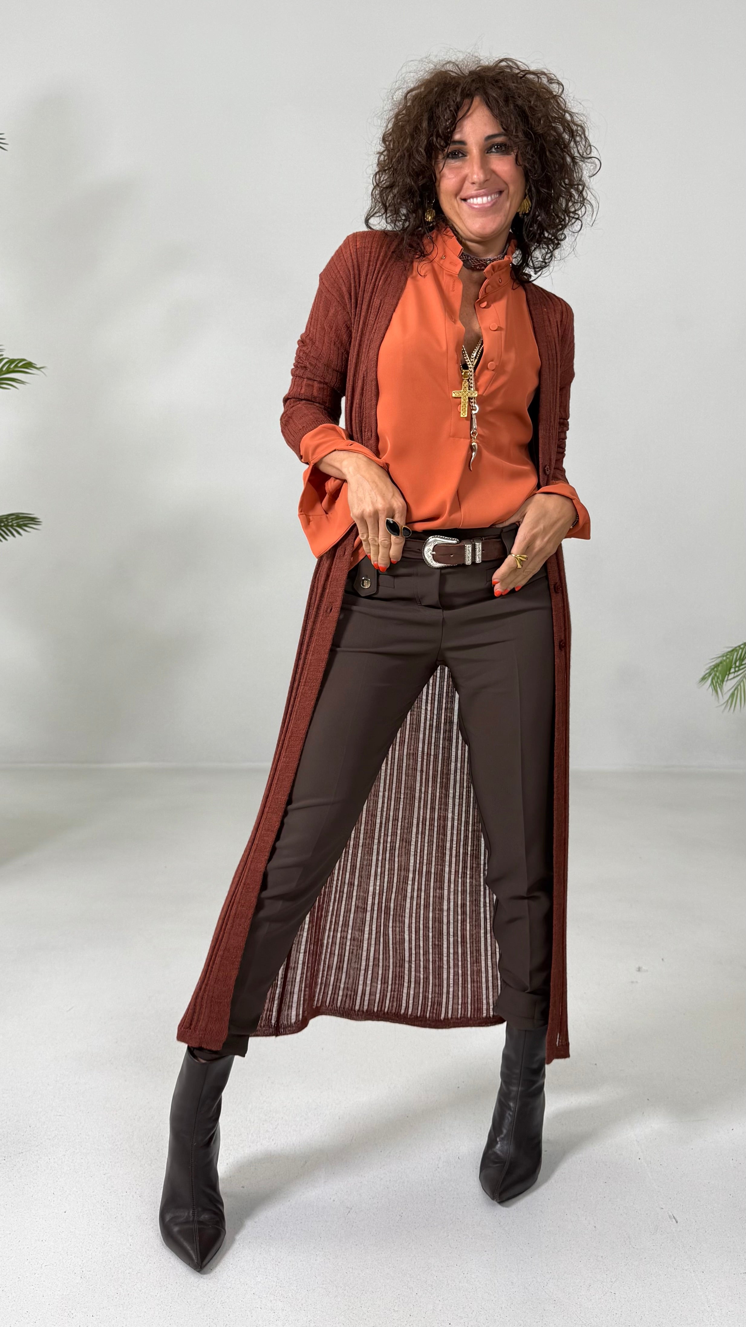 CAMICIA IN CADY FLUIDO CON BORCHIE COLLO