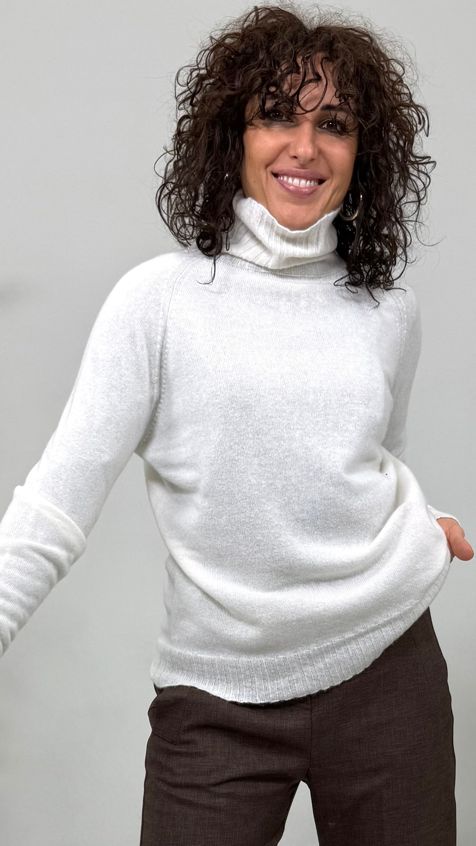 MAGLIA BASIC COLLO ALTO IN MISTO CASHMERE