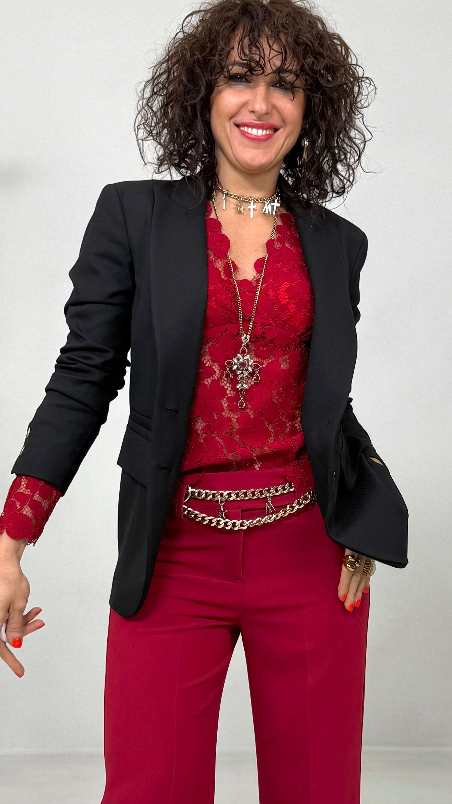 MAGLIA IN PIZZO CON MANICHE LUNGHE