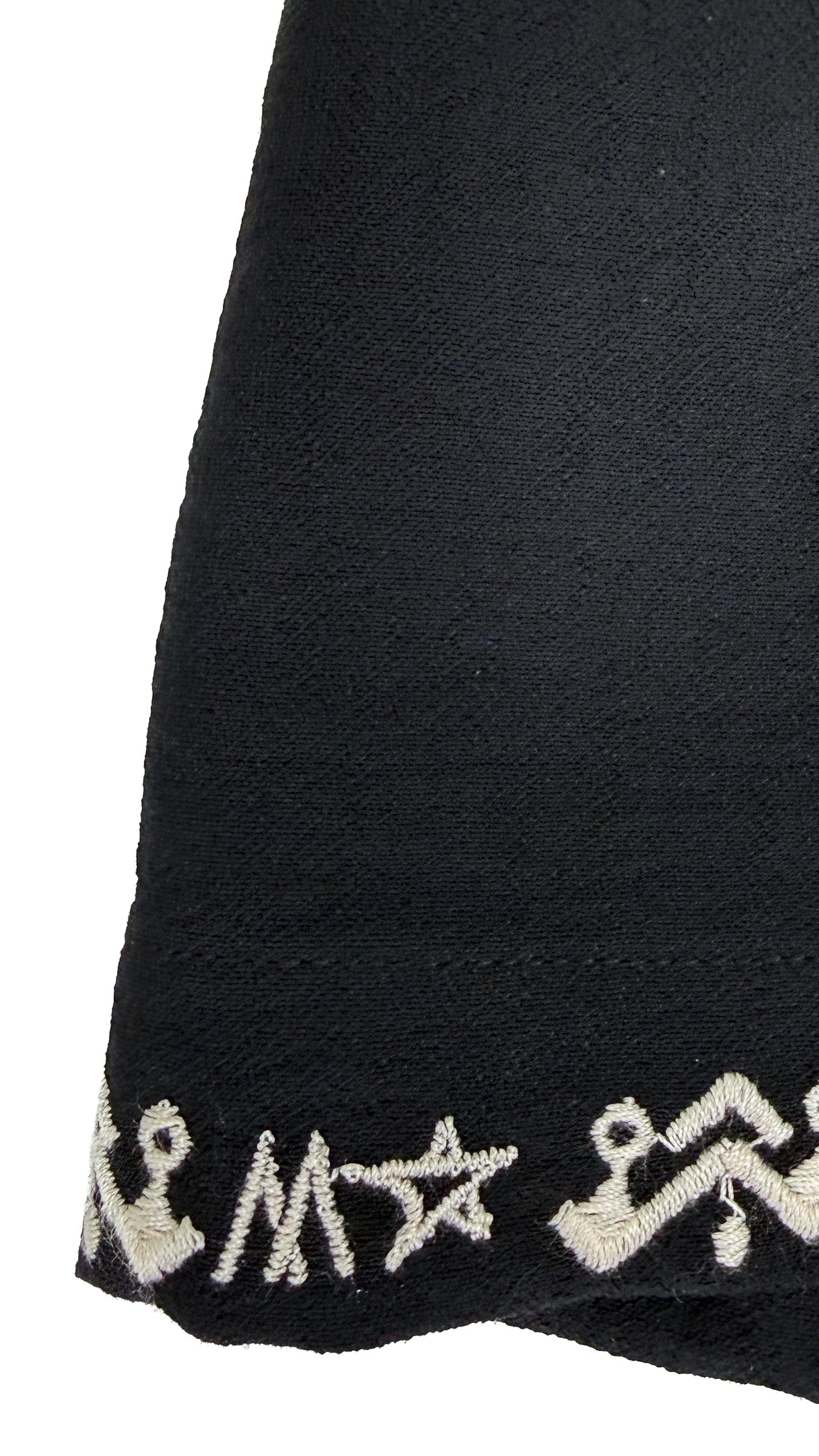 SHORTS IN VISCOSA CRASH CON RICAMI