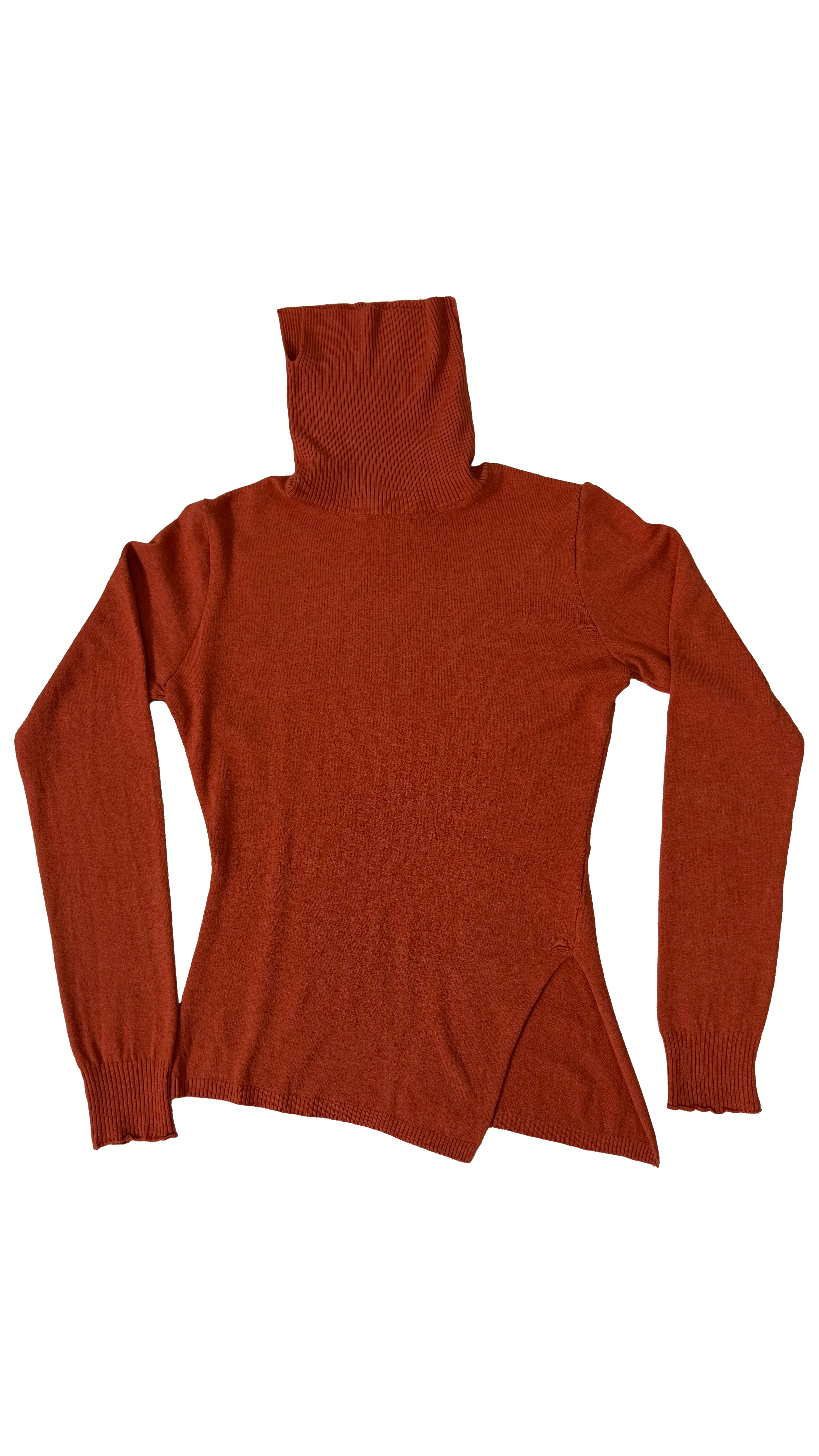 MAGLIA COLLO ALTO E SPACCO DAVANTI IN CALDA VISCOSA