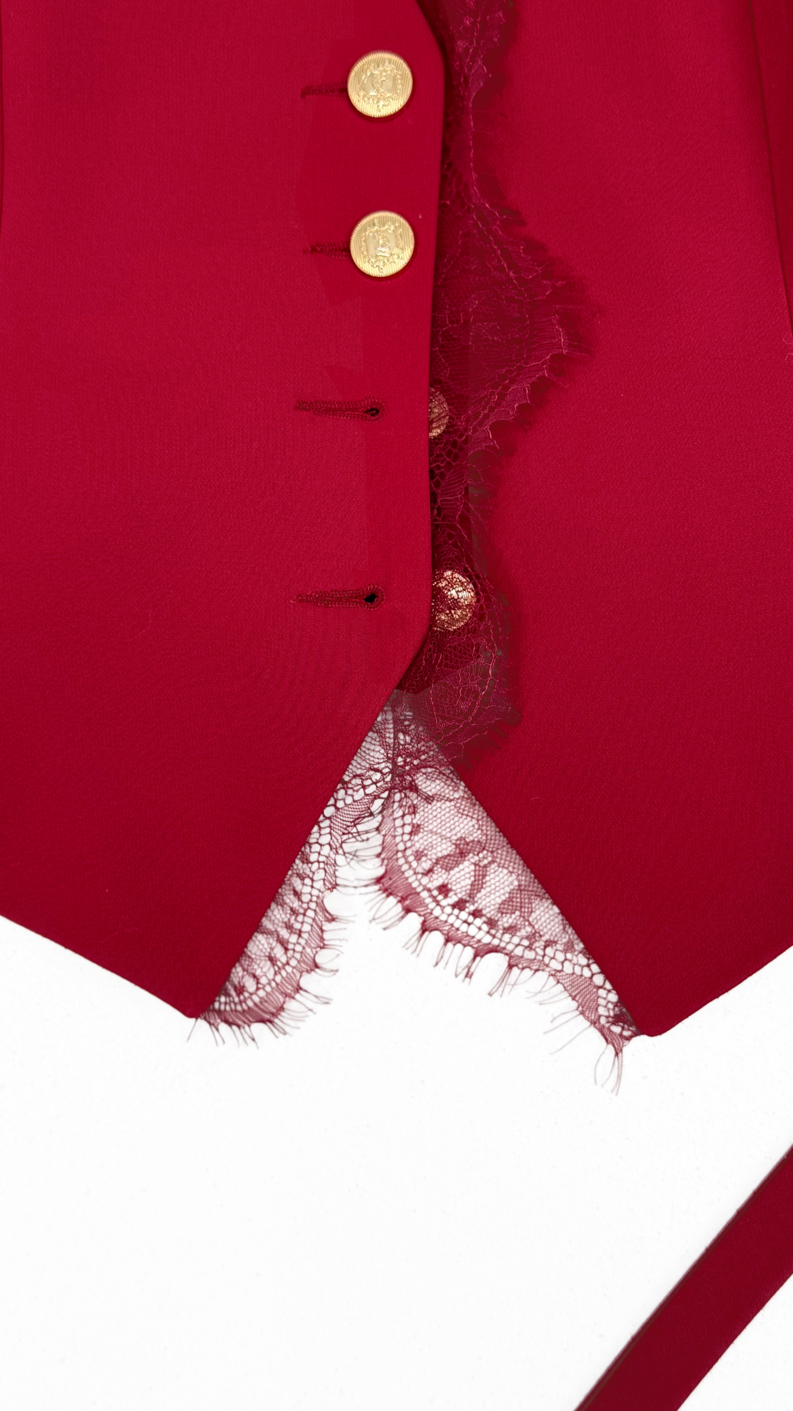 GILET IN CADY TECNICO CON PIZZO SCOLLO