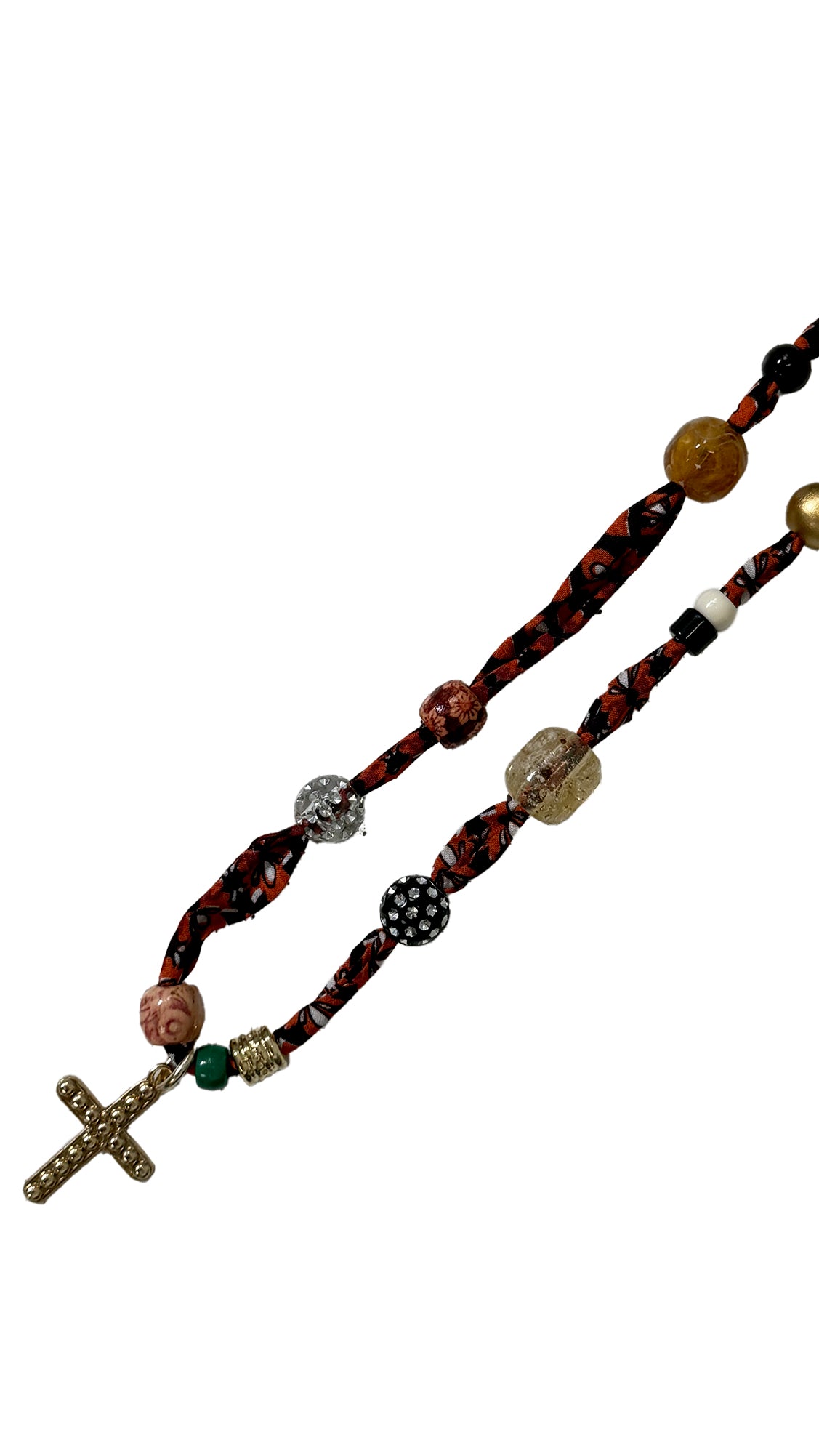 COLLANA IN FANTASIA CON PIETRE E PERLINE