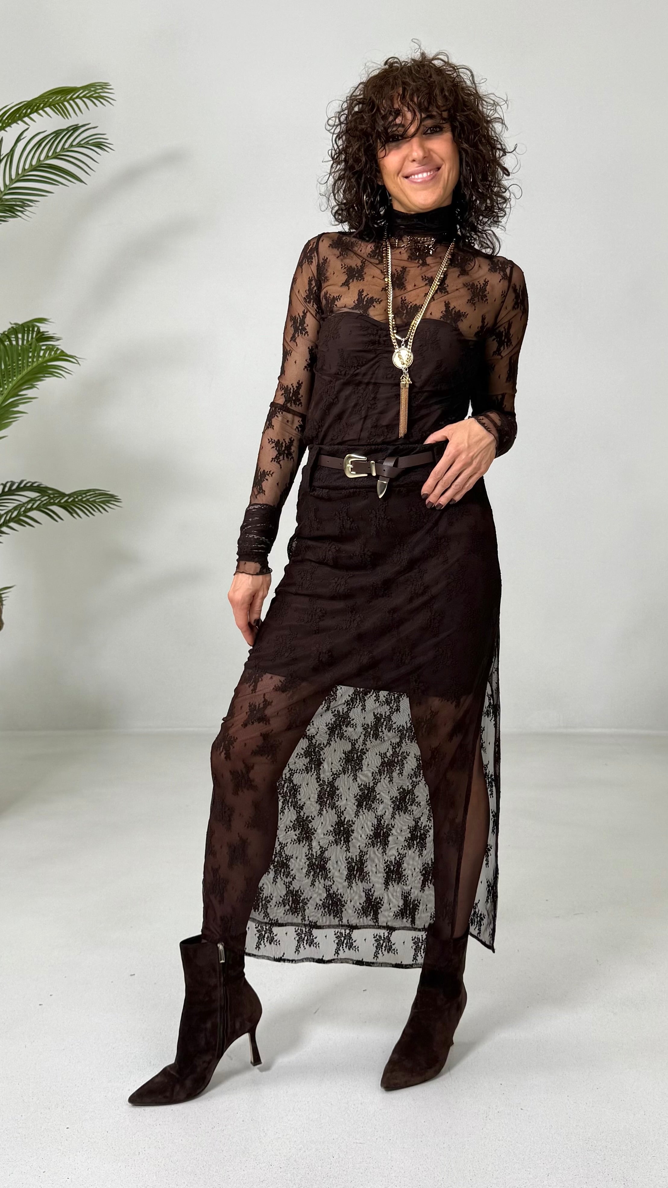 TWINSET CON LUPETTO IN PIZZO E TOP IN PUNTO MILANO LEGGERO