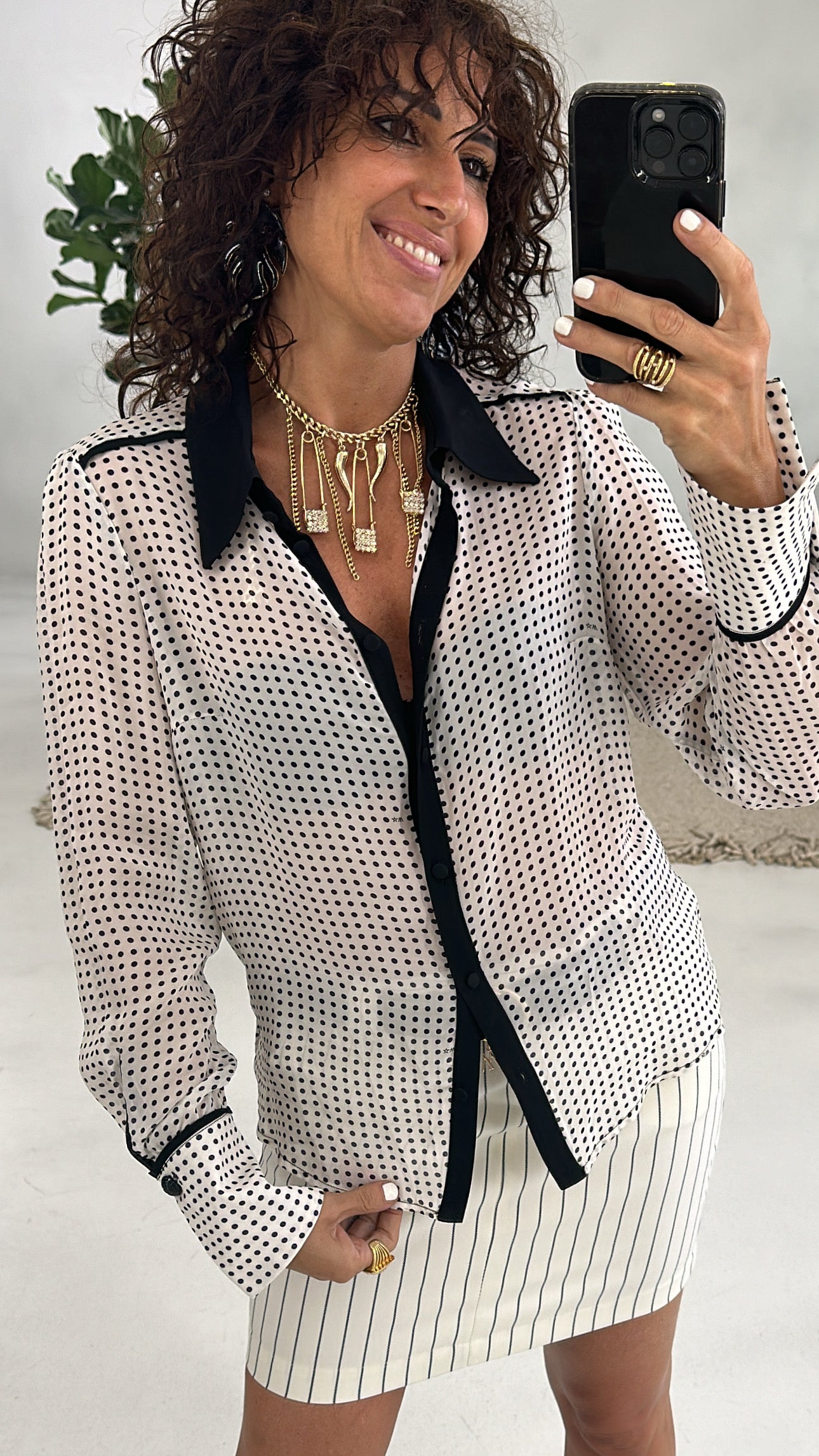 CAMICIA IN GEORGETTE A POIS CON BORDI IN CONTRASTO