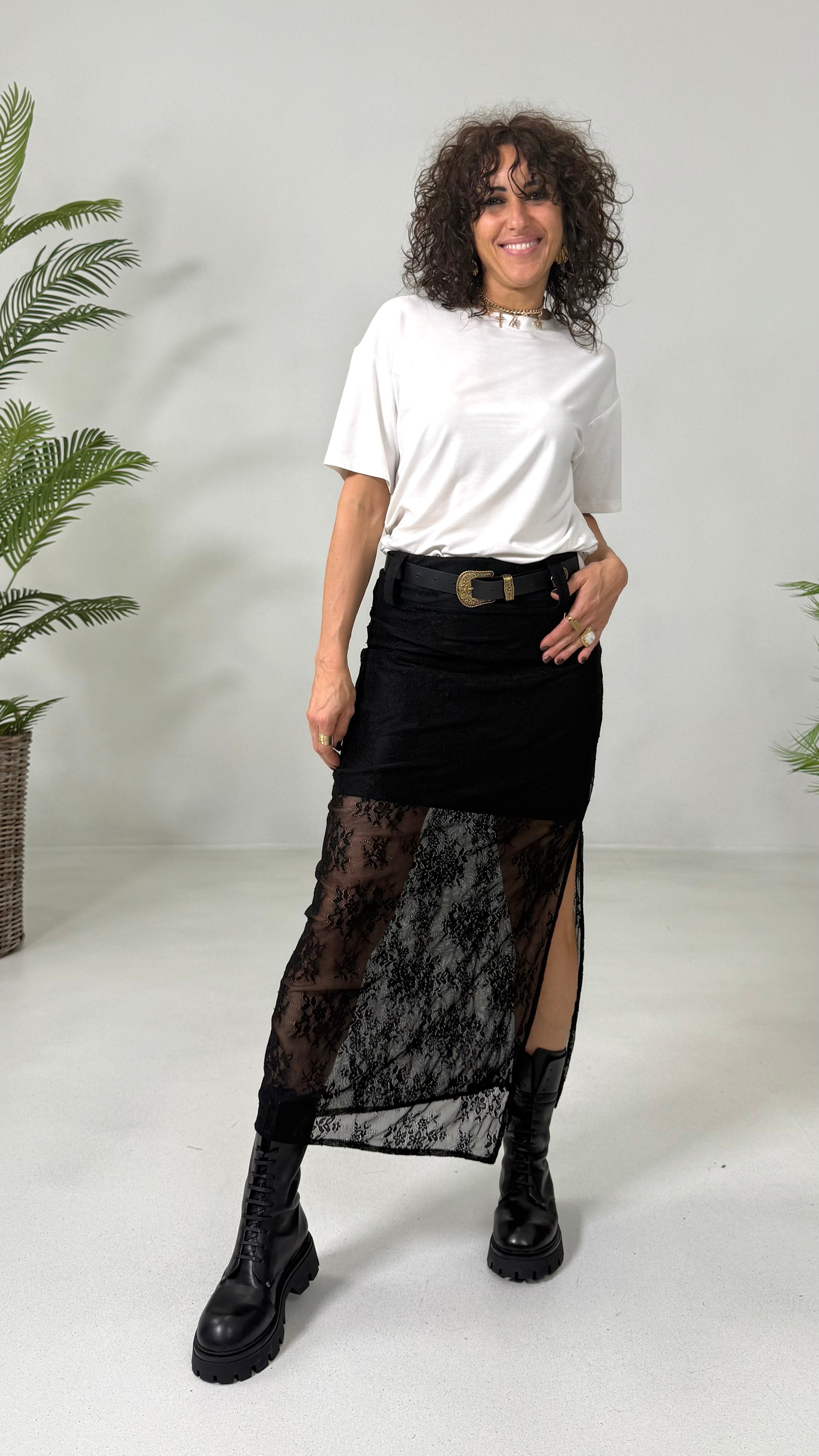 GONNA LUNGA IN PIZZO ELASTICIZZATO CON SOTTOGONNA