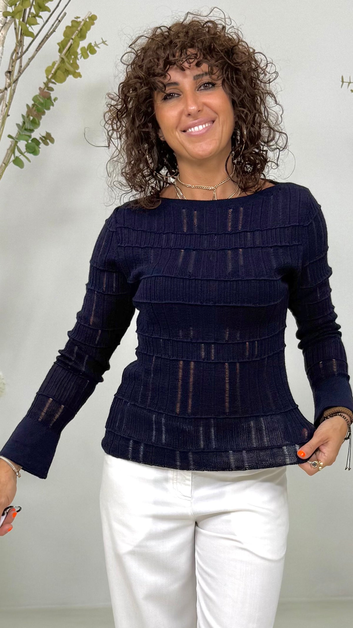 MAGLIA SCOLLO A BARCHETTA IN MERINOS