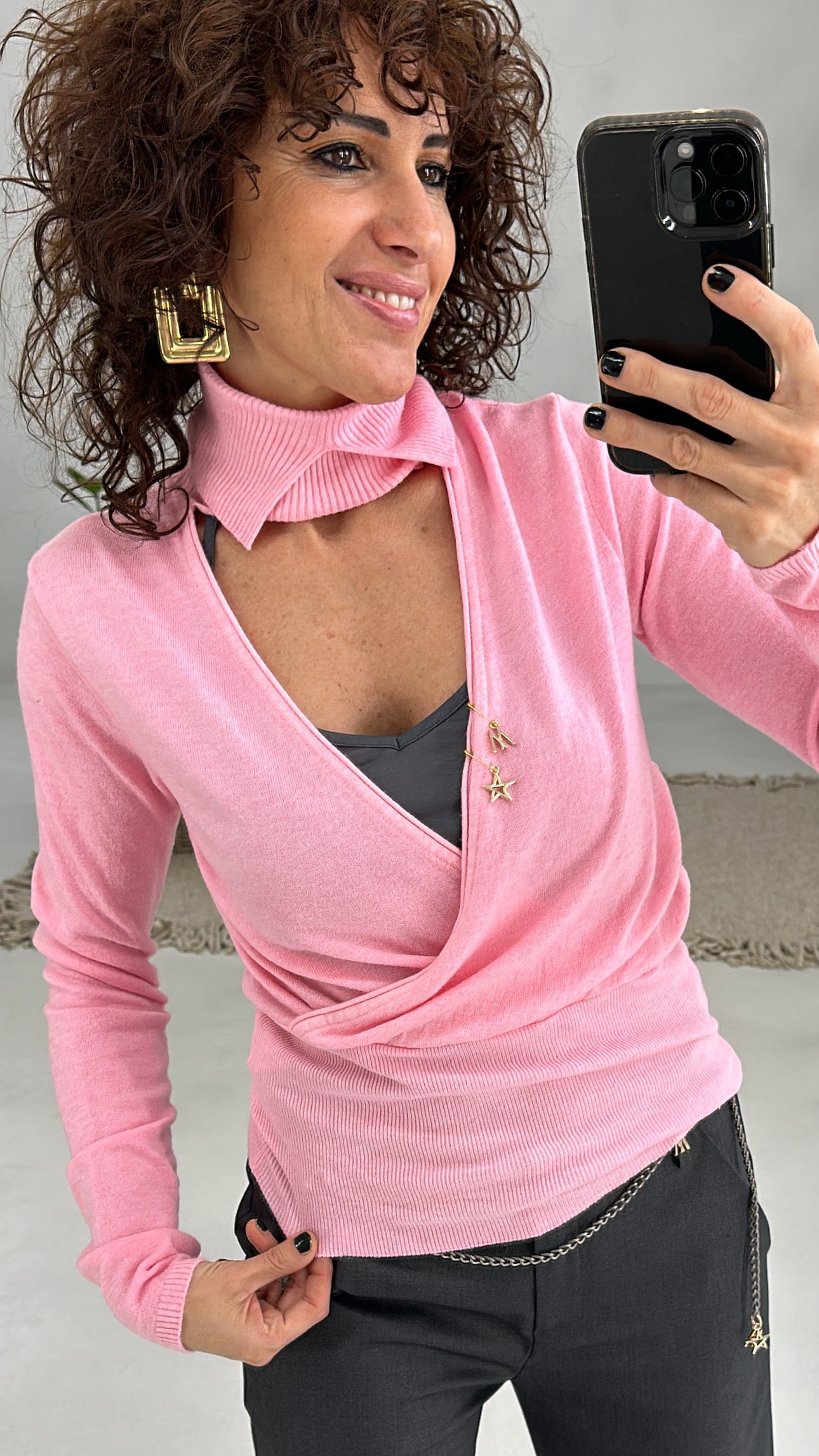 MAGLIA BUSTINO INCROCIATA IN CALDA VISCOSA CON COLLO ALTO