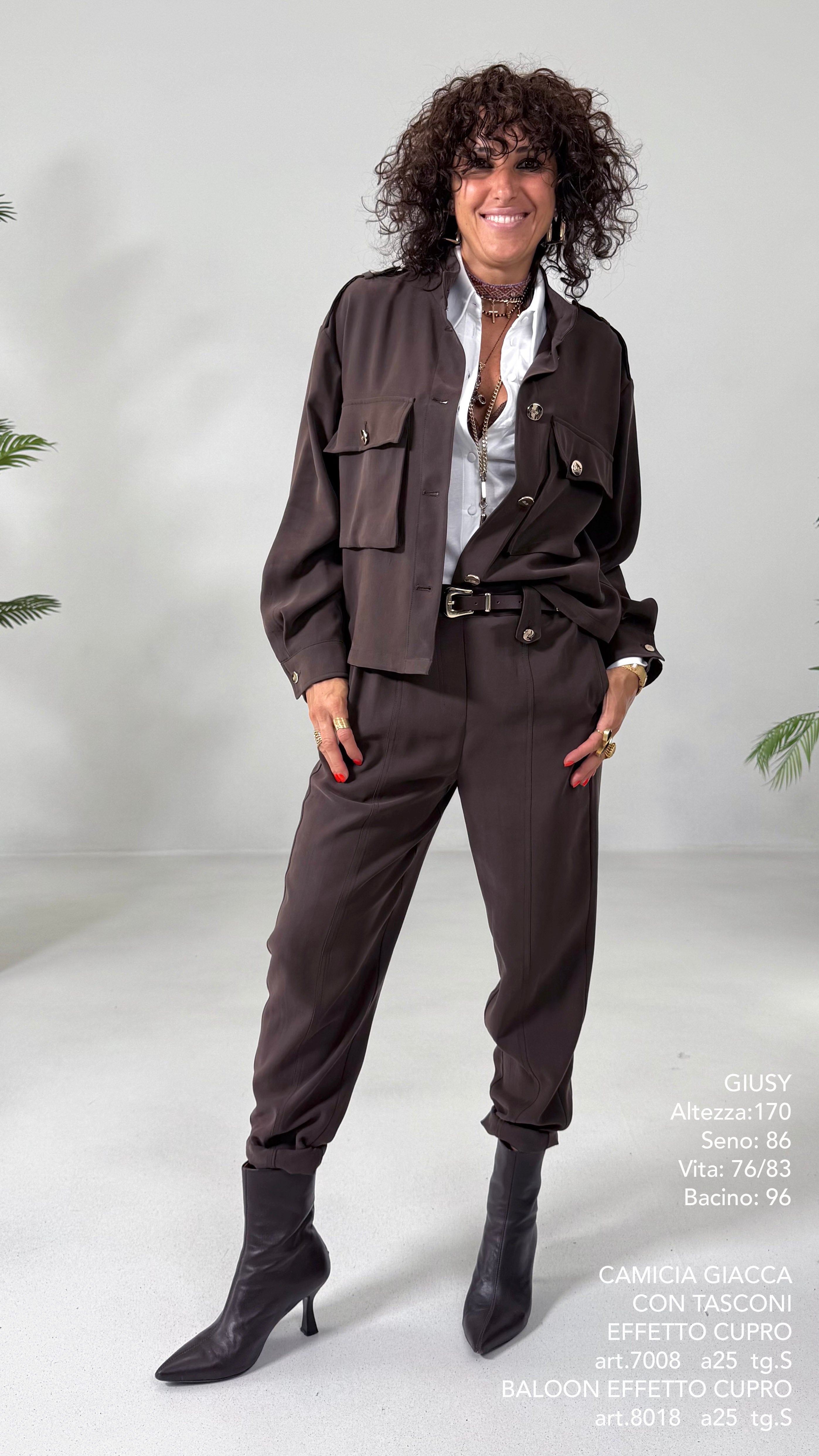 CAMICIA GIACCA CON TASCONI IN TECNICO VISCOSA EFFETTO CUPRO