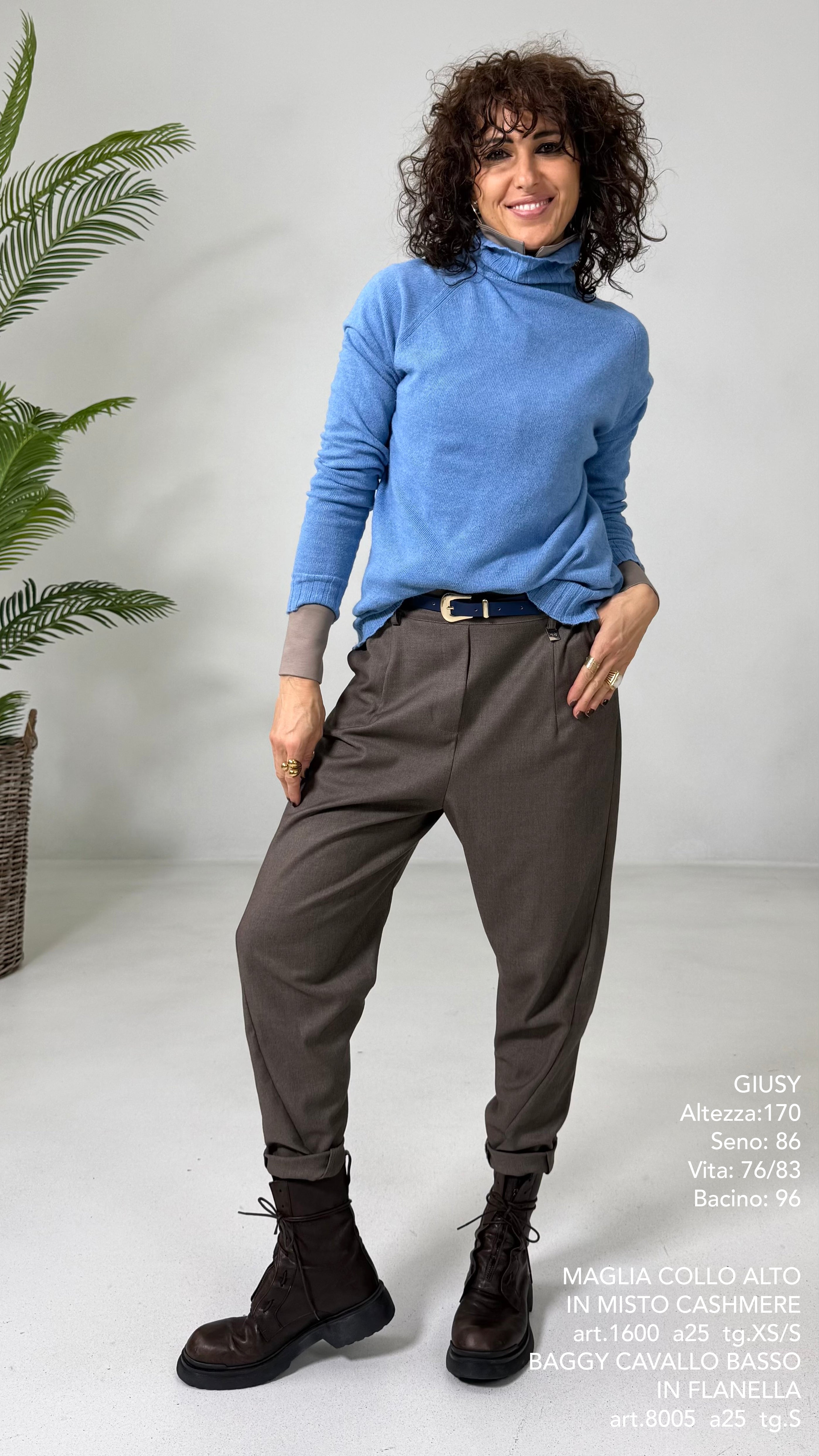 MAGLIA BASIC COLLO ALTO IN MISTO CASHMERE