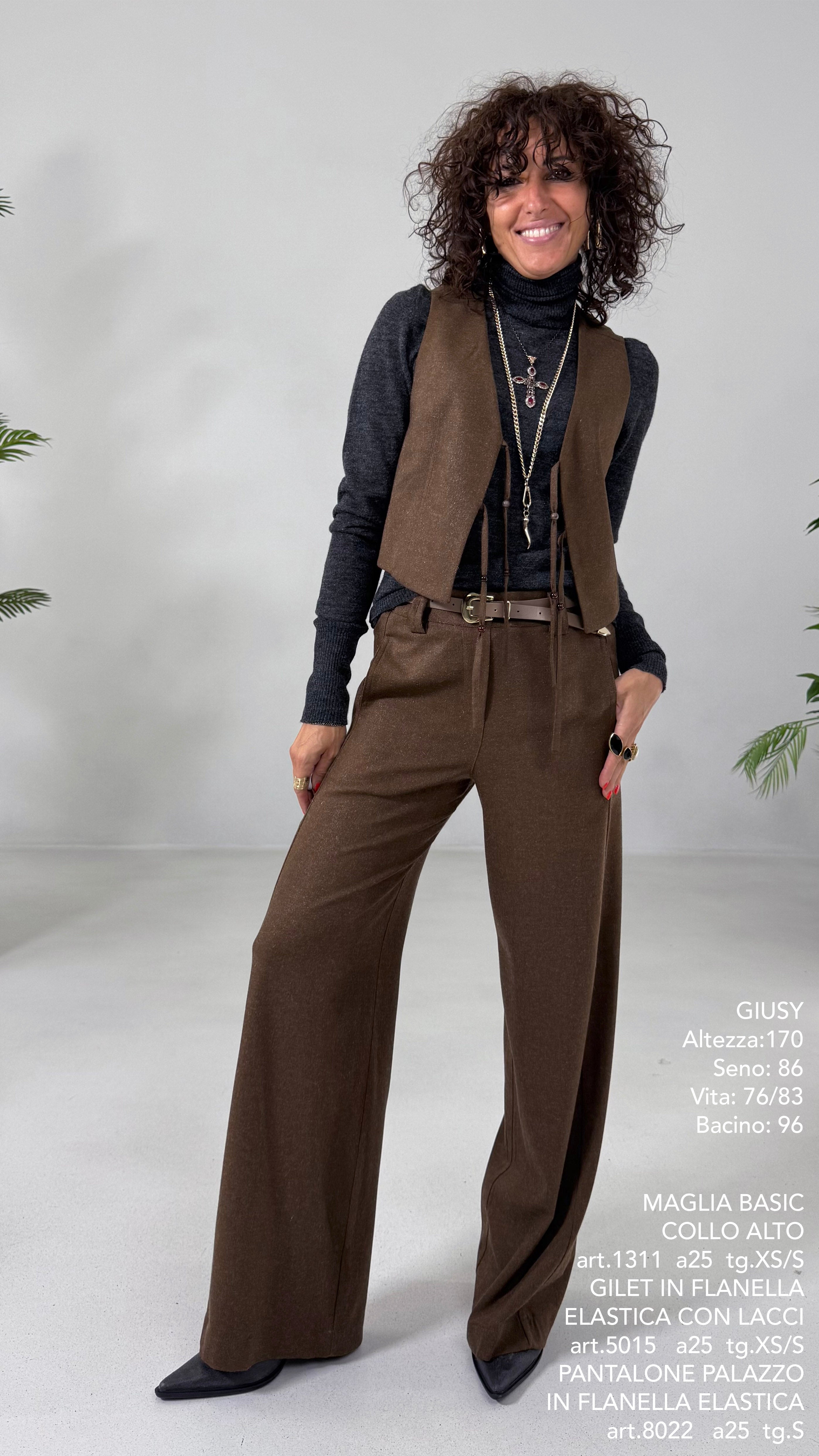 GILET IN FLANELLA SUPER ELASTICA CON LACCI