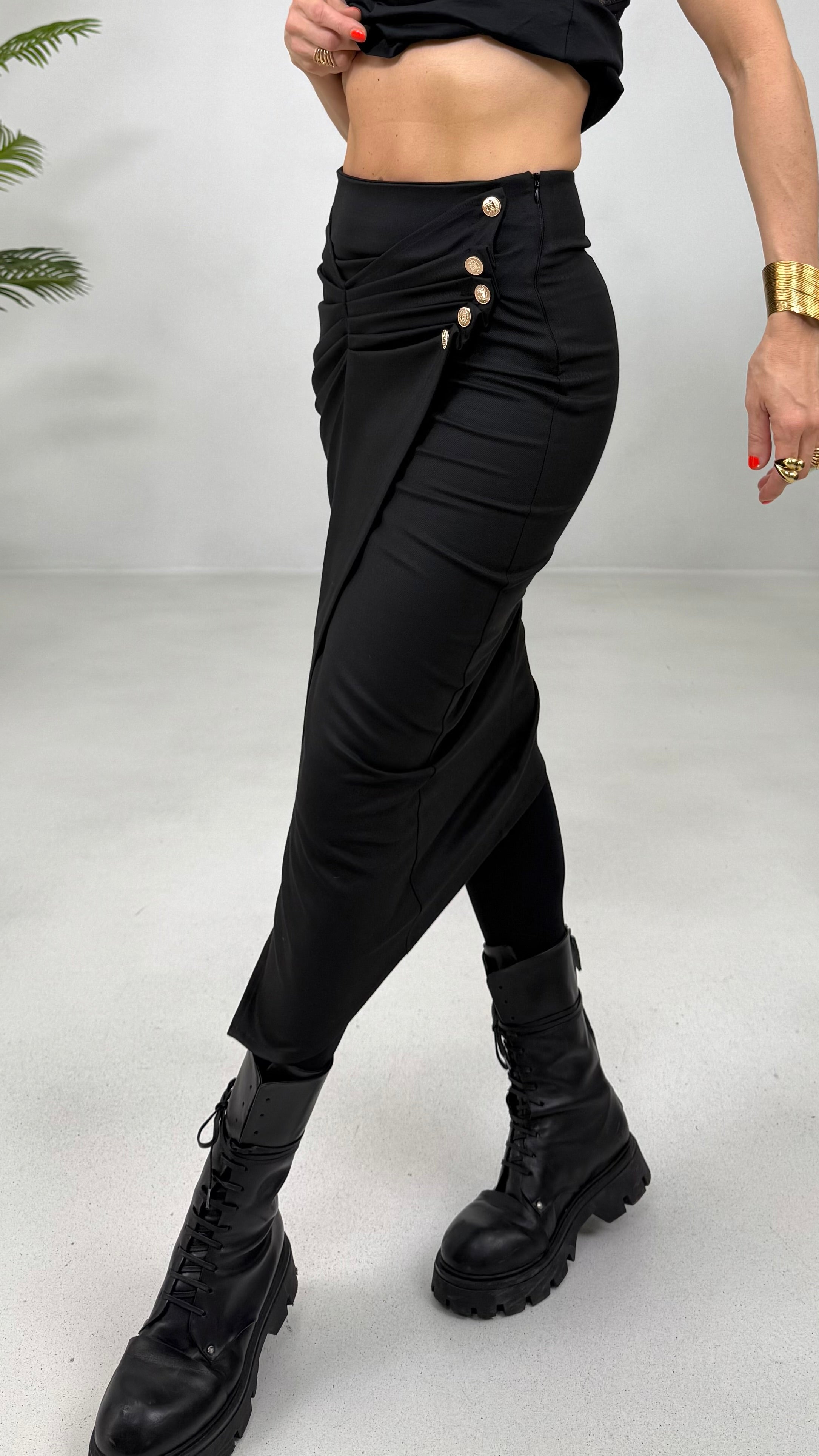 GONNA FINTO PORTAFOGLIO CON PIEGHE E BOTTONI IN FLANELLA CARDATA