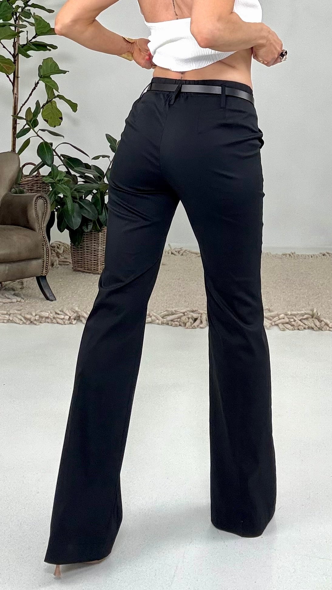 822 P25 NERO PANTALONE PALAZZO SVASATO AL FONDO IN PELLE D UOVO