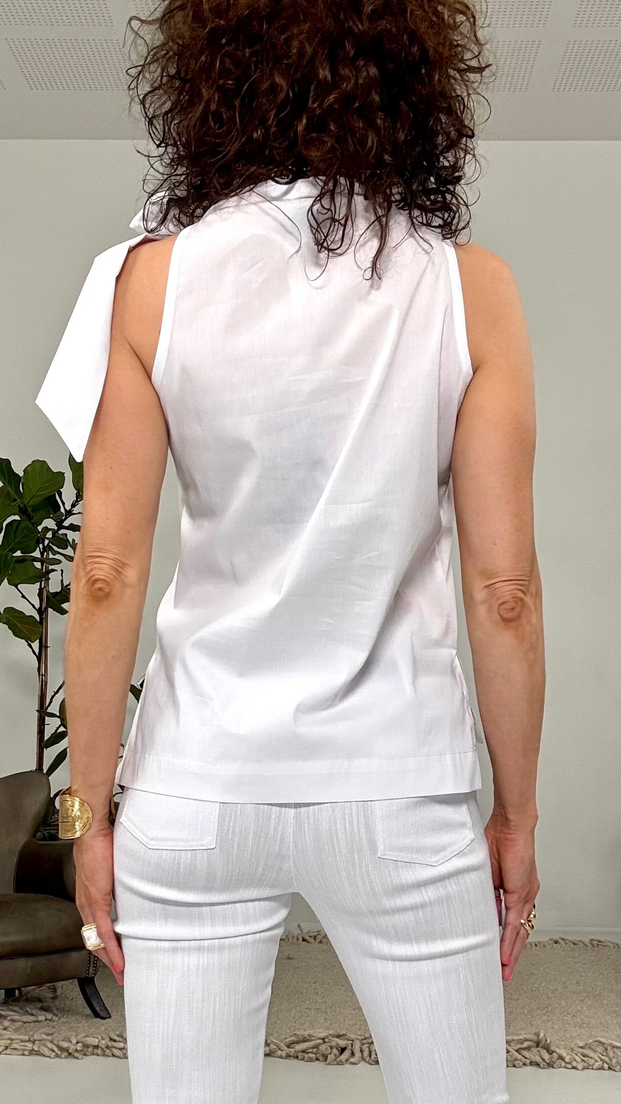 709 P25 BIANCO OTTICO TOP COLLO CIAMBELLA CON FIOCCO IN PELLE D UOVO