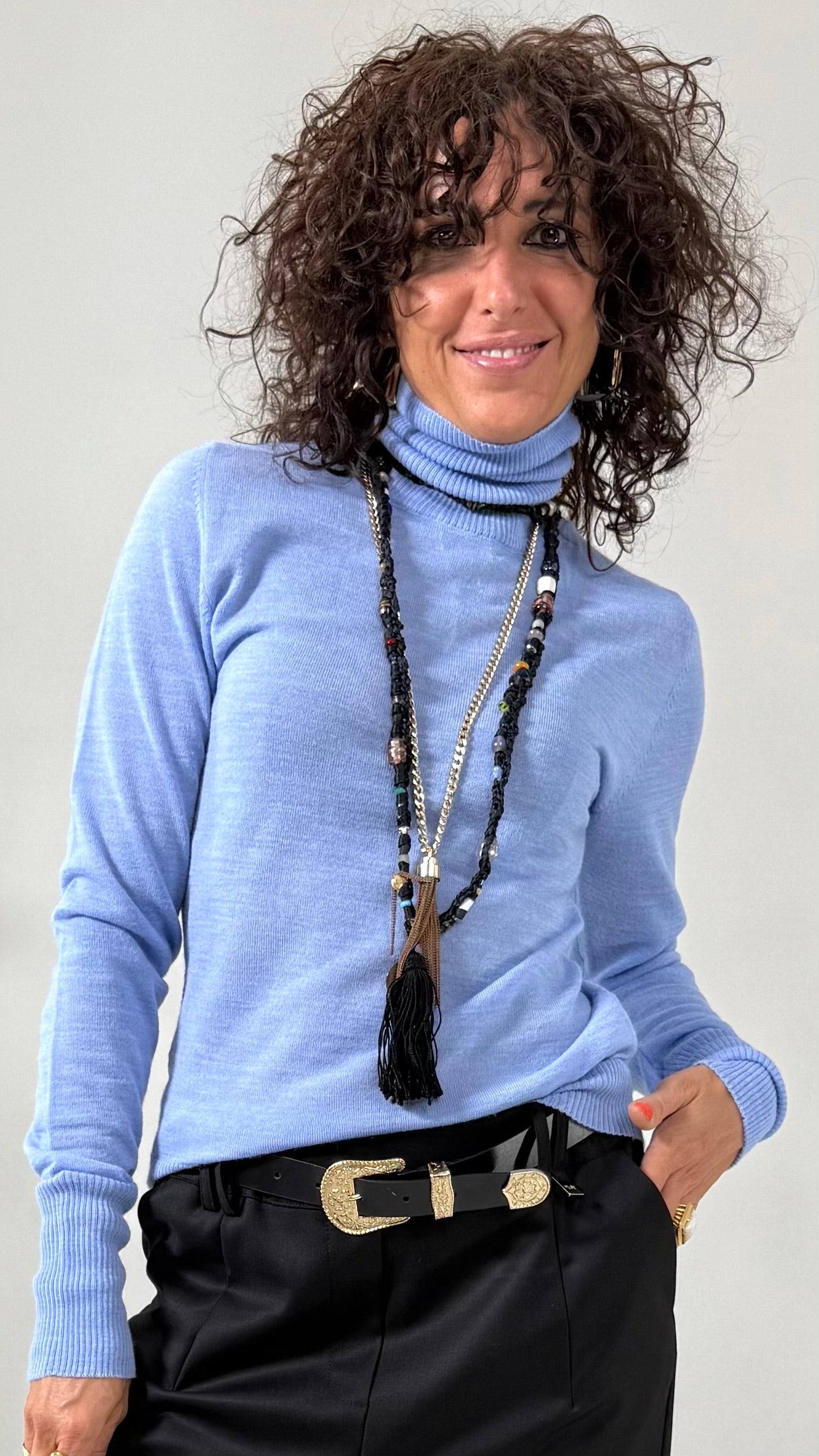 MAGLIA BASIC COLLO ALTO IN LANA VISCOSA