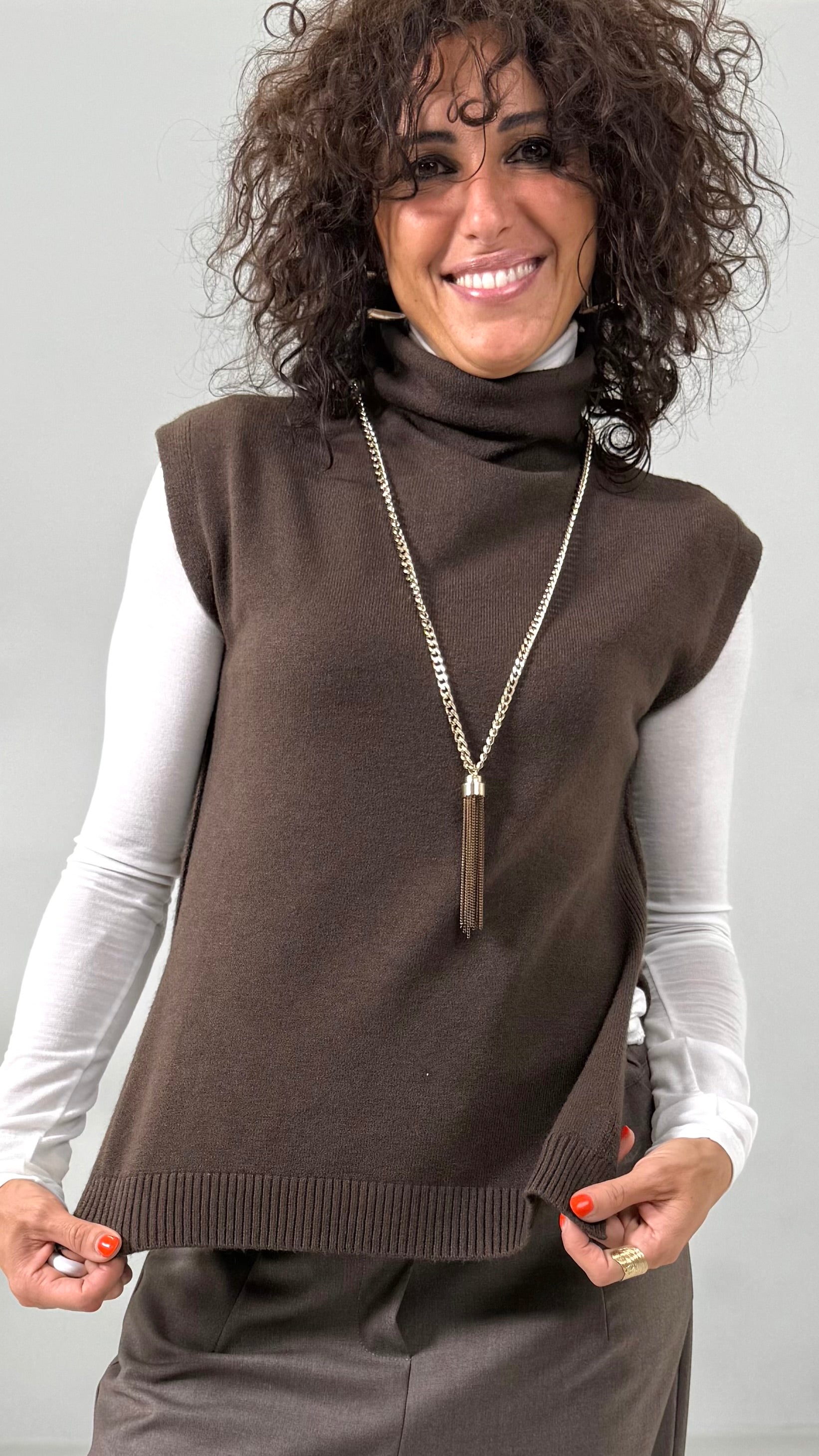 GILET COLLO ALTO IN CALDA VISCOSA