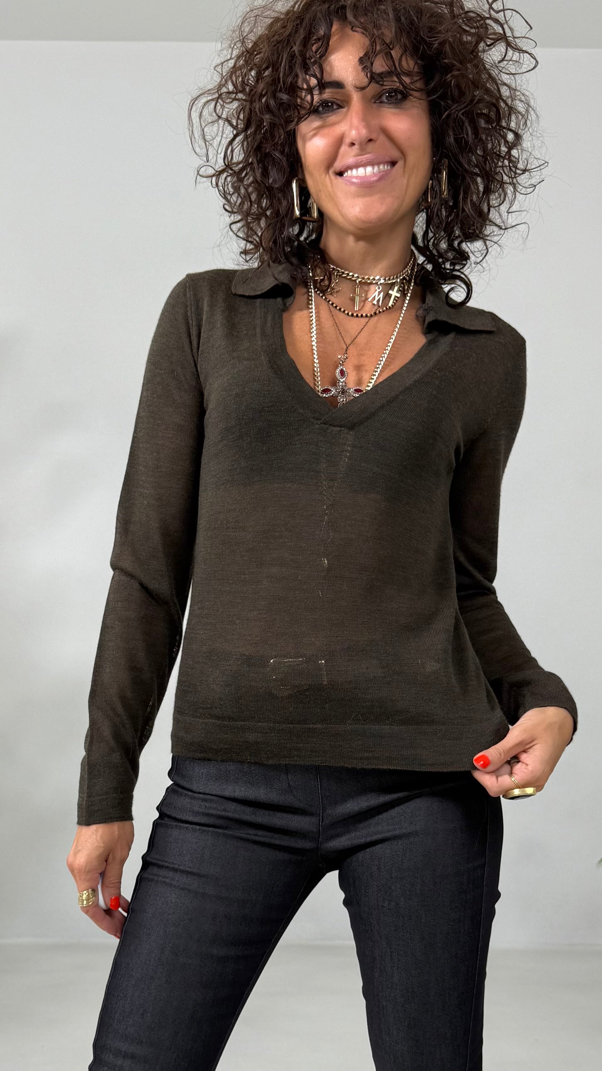 MAGLIA COLLO A POLO IN LANA VISCOSA