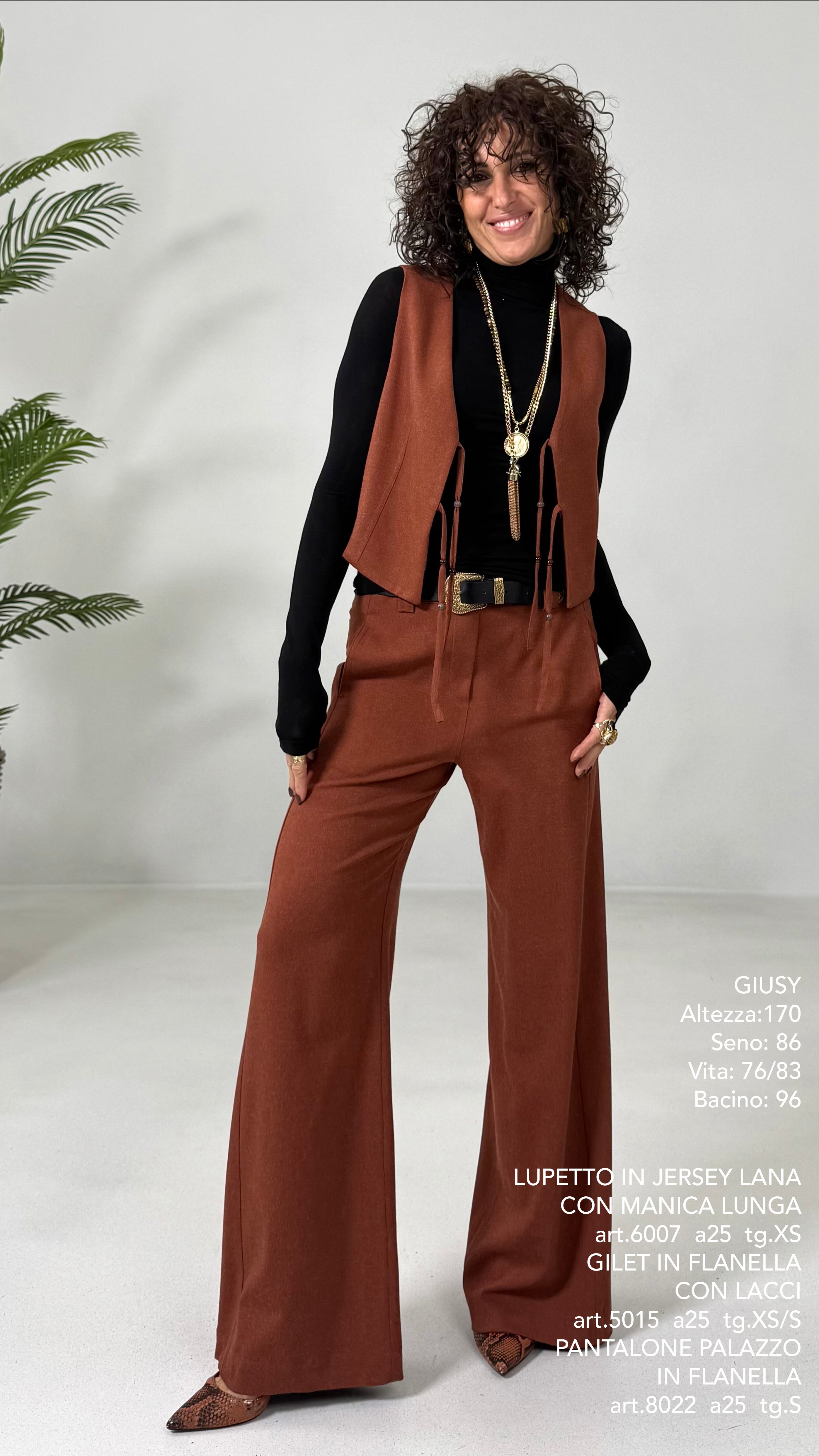 LUPETTO IN JERSEY TENCEL E LANA CON MANICA LUNGA