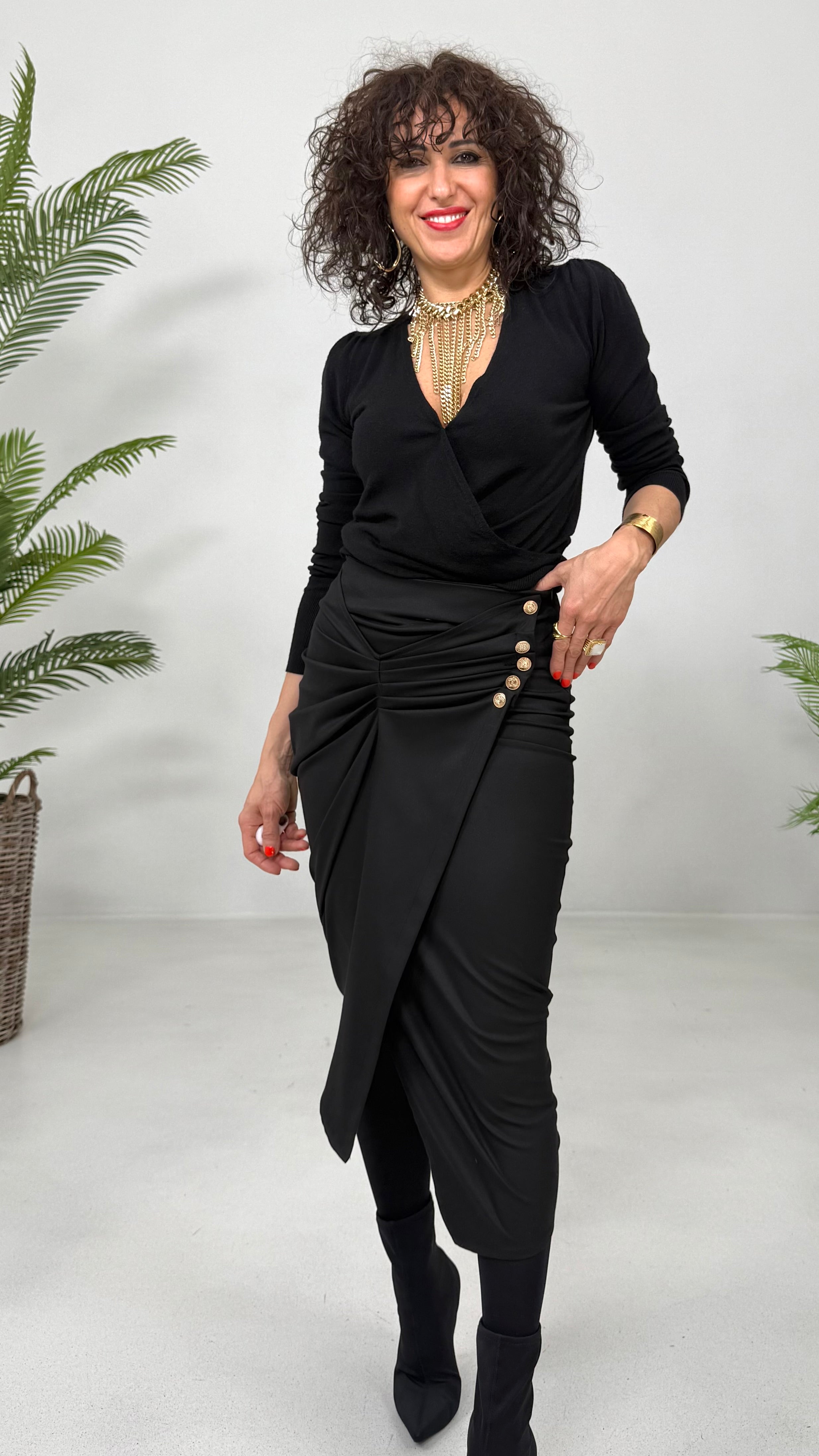 GONNA FINTO PORTAFOGLIO CON PIEGHE E BOTTONI IN FLANELLA CARDATA