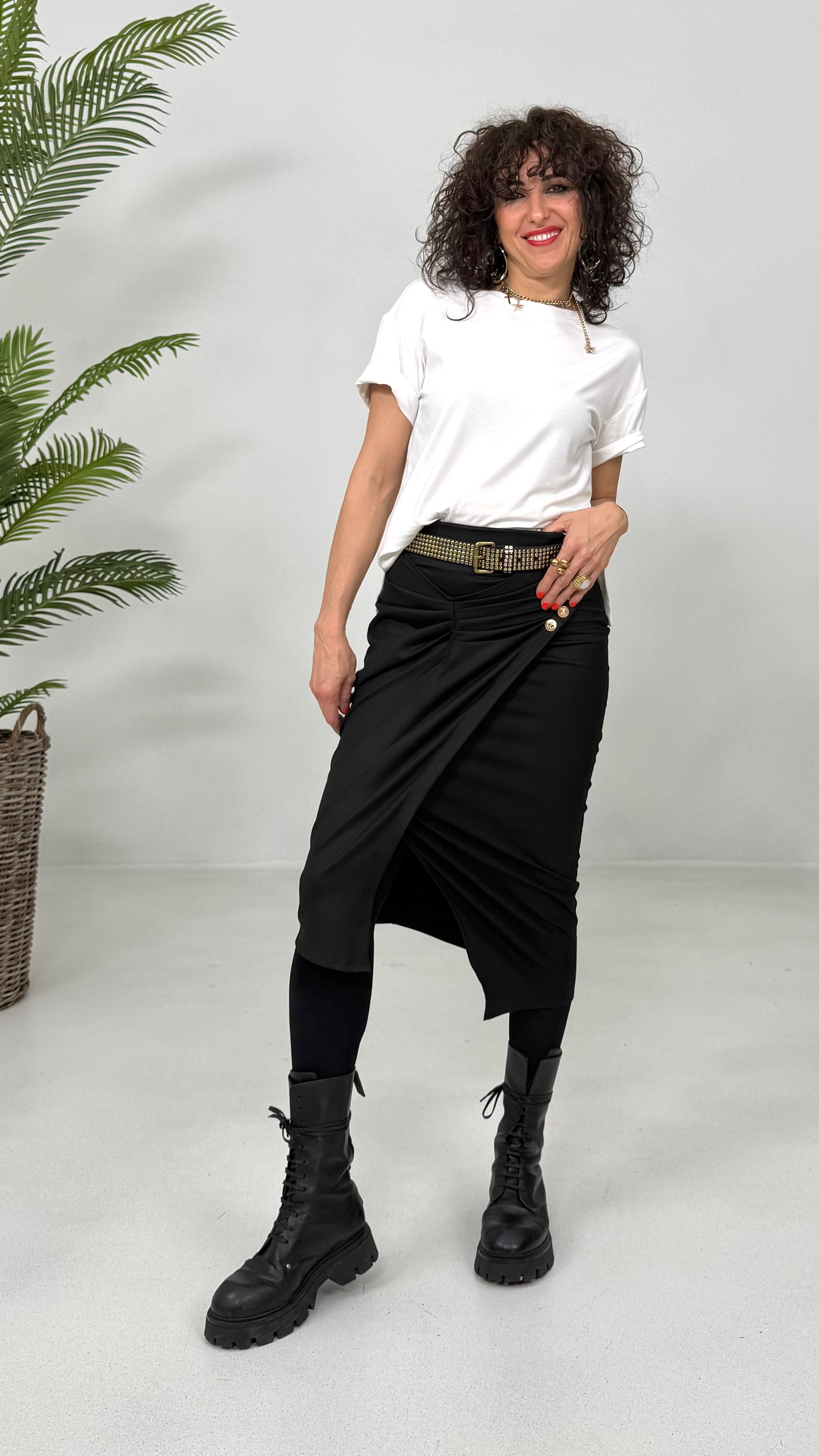 GONNA FINTO PORTAFOGLIO CON PIEGHE E BOTTONI IN FLANELLA CARDATA