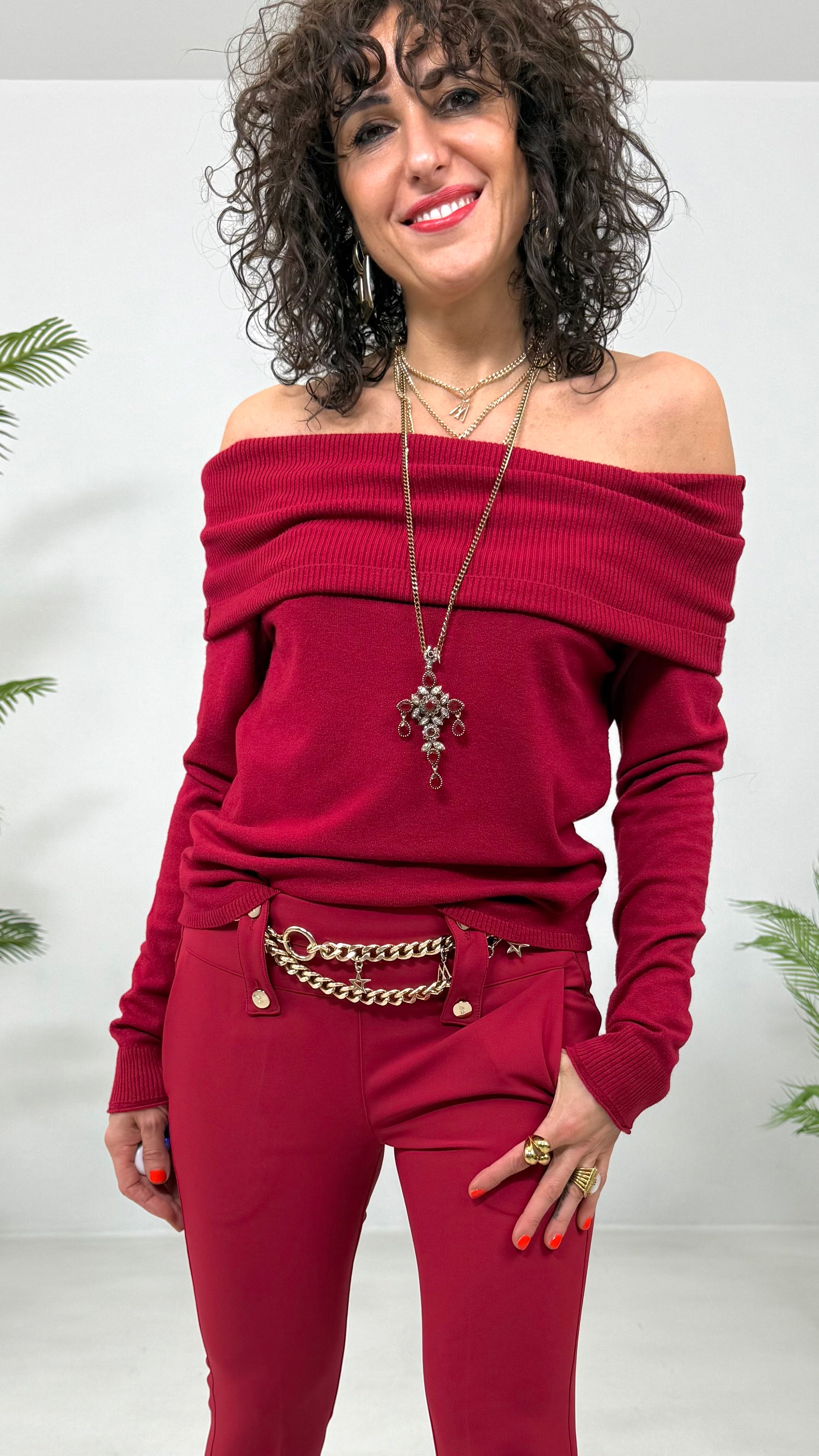 MAGLIA IN CALDA VISCOSA LINEA DRITTA COLLO SHIFFER