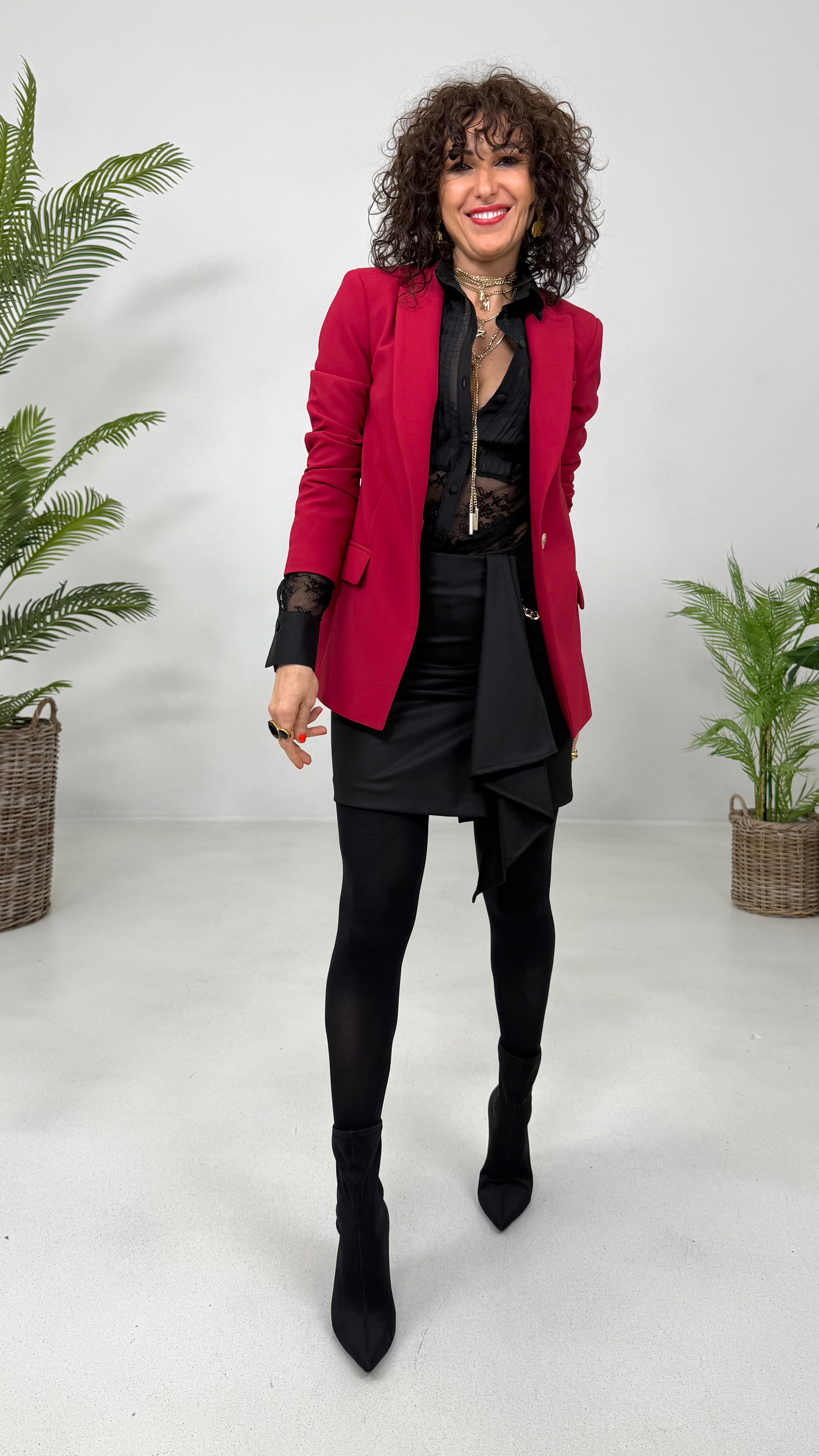 CAMICIA IN PIZZO CON PETTORINA IN MUSSOLA