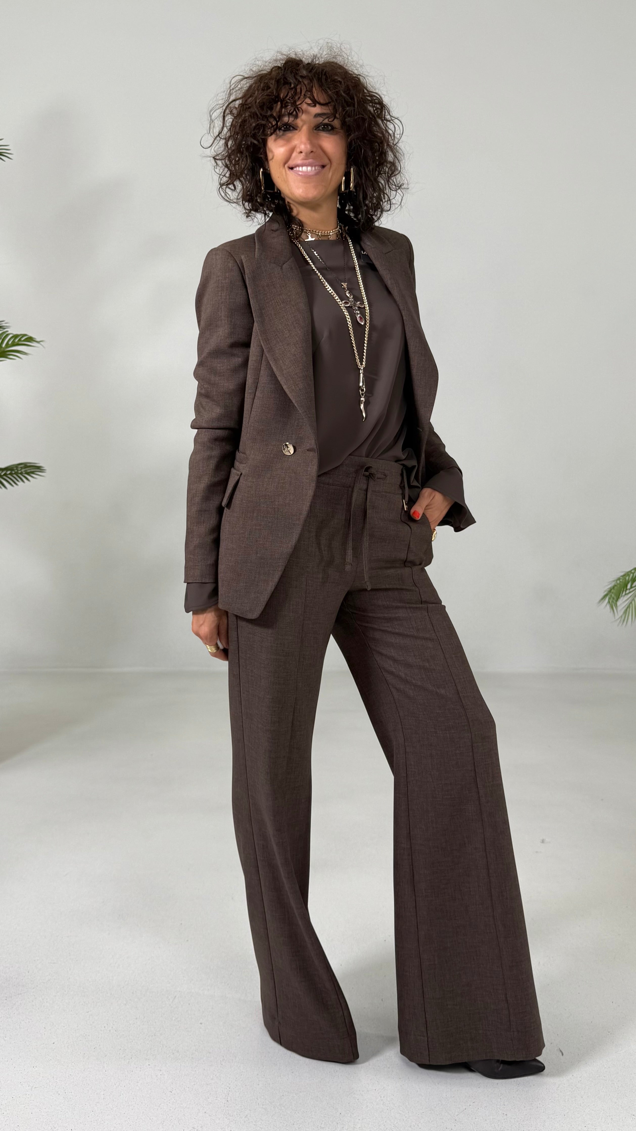 CAMICIA IN CADY FLUIDO CON MANICHE SVASATE