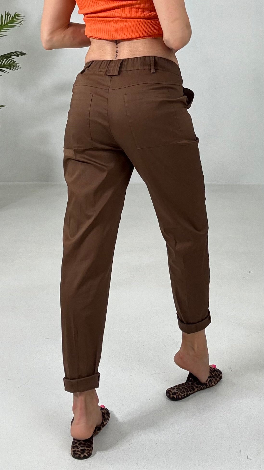 821 P25 TERRA BAGGY IN PELLE D UOVO