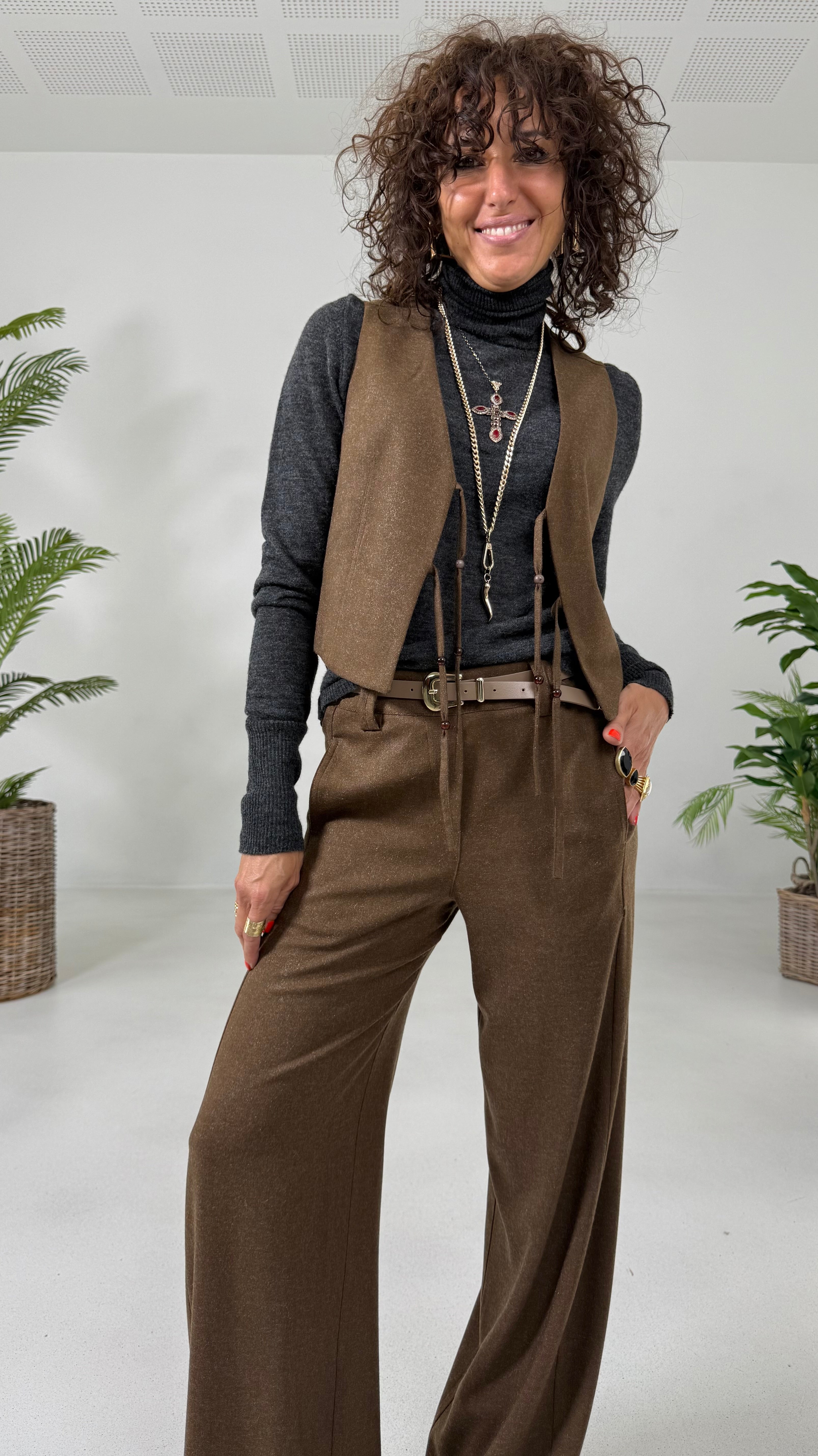 MAGLIA BASIC COLLO ALTO IN LANA VISCOSA