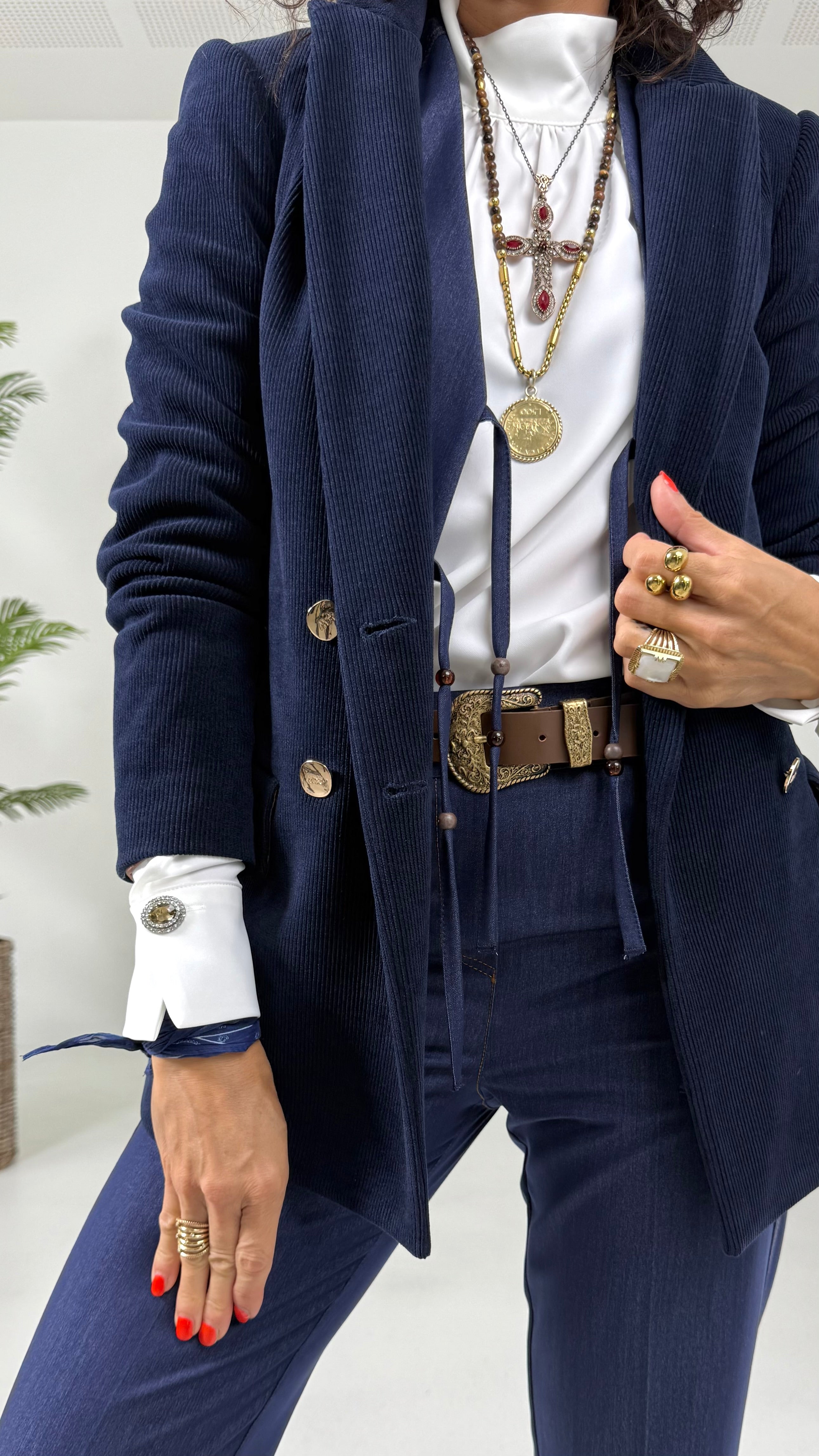 CAMICIA IN CADY FLUIDO COLLO ALTO CON ARRICCIO