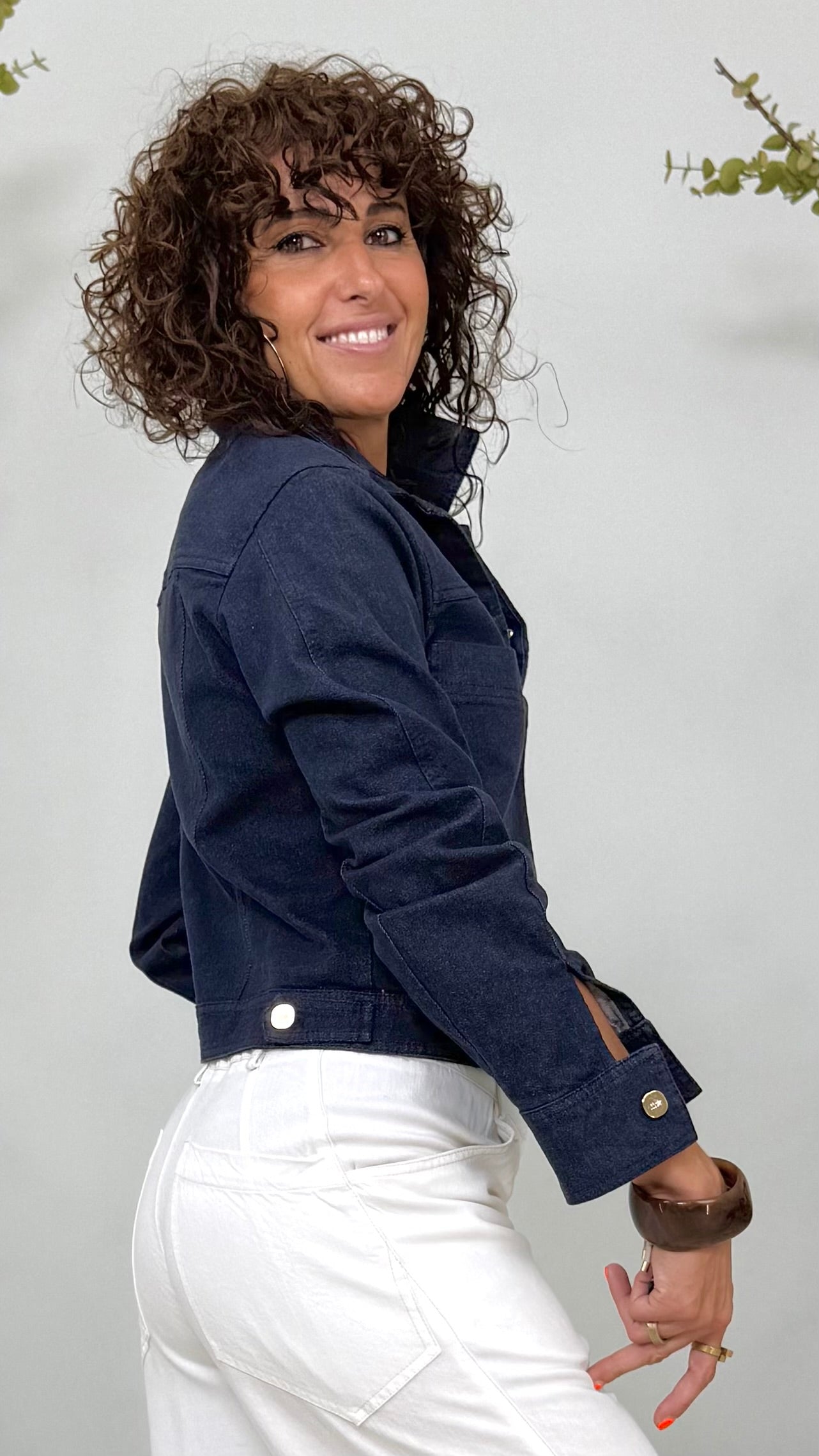 GIUBBETTO JEANS IN DENIM ELASTICIZZATO