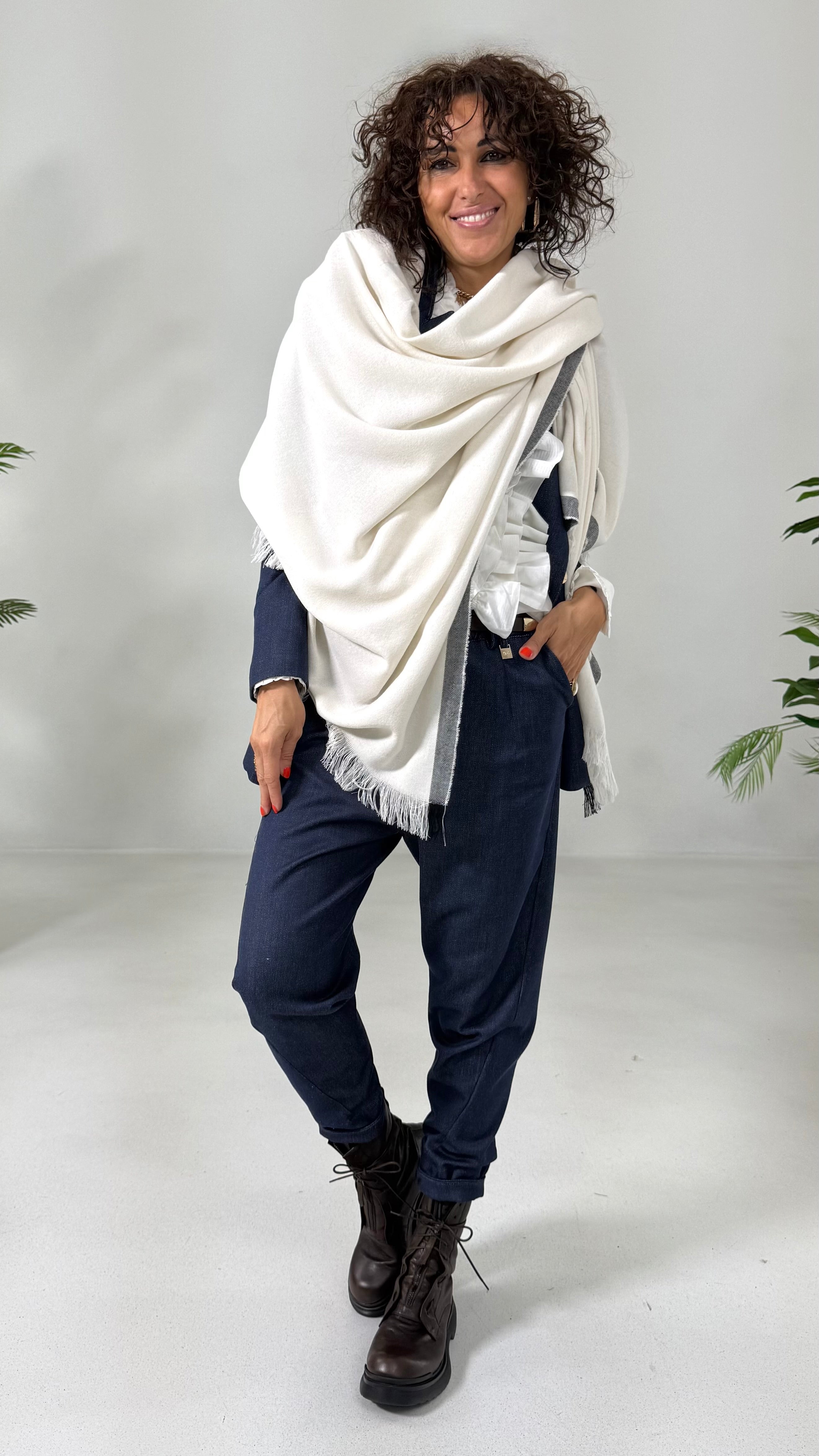 MANTELLA PONCHO COCCOLA