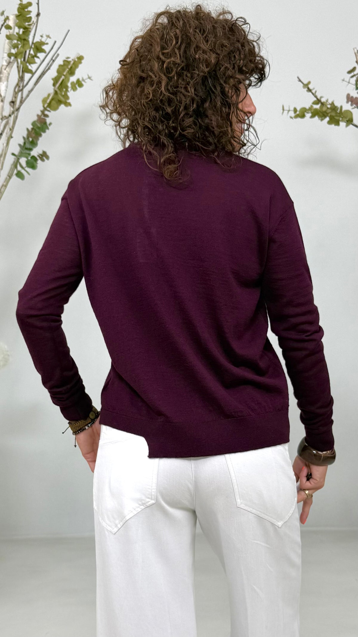 MAGLIA QUADRATA MERINOS SCOLLO A V