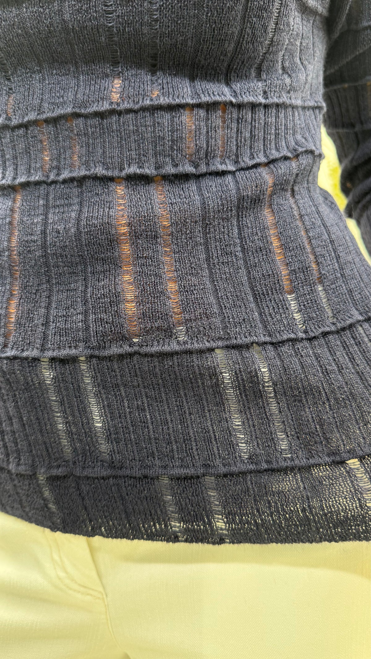 MAGLIA SCOLLO A BARCHETTA IN MERINOS