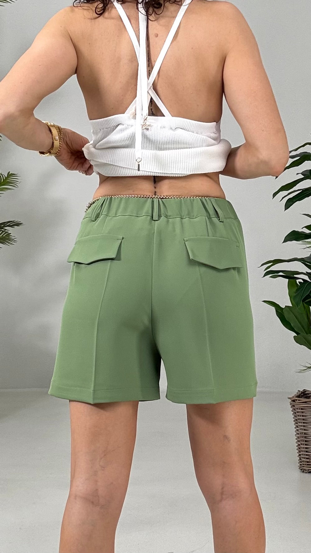 831 P25 VERDE AVOCADO SHORT IN CADY