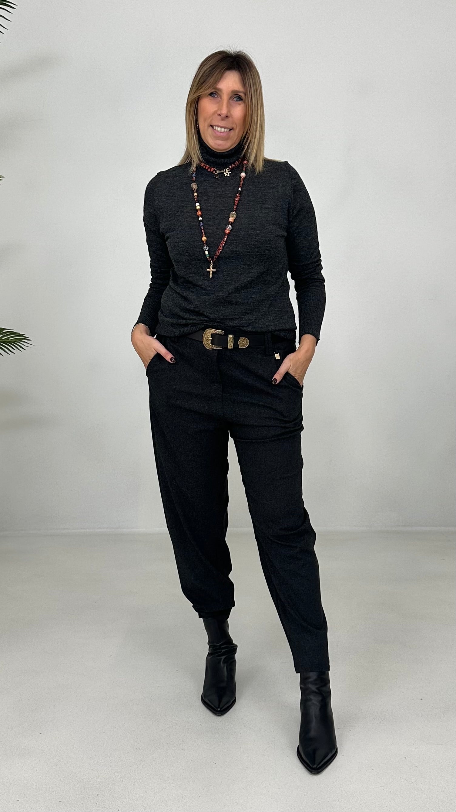 MAGLIA BASIC COLLO ALTO IN LANA VISCOSA