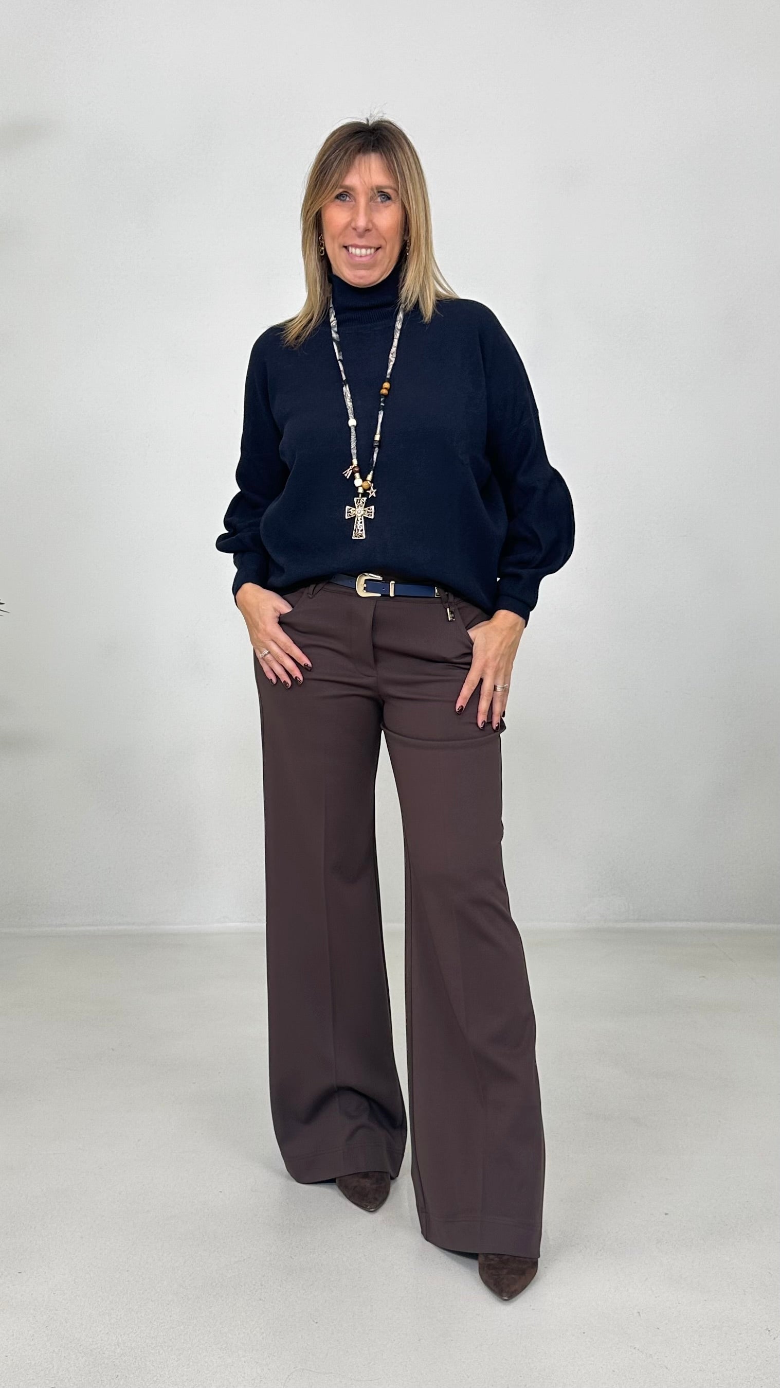 MAGLIA QUADRATA CON MANICHE PALLONCINO IN CALDA VISCOSA