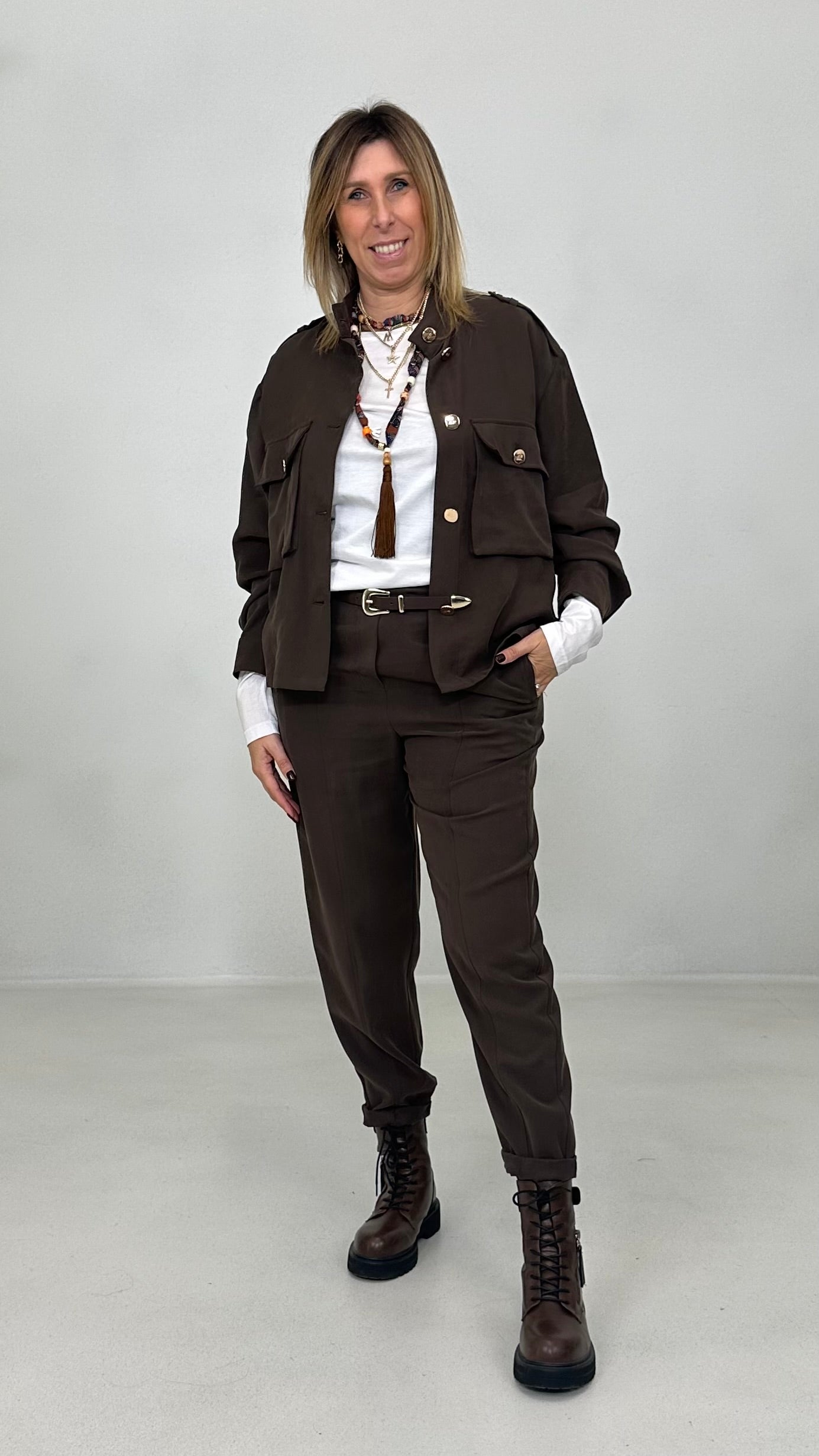 CAMICIA GIACCA CON TASCONI IN TECNICO VISCOSA EFFETTO CUPRO