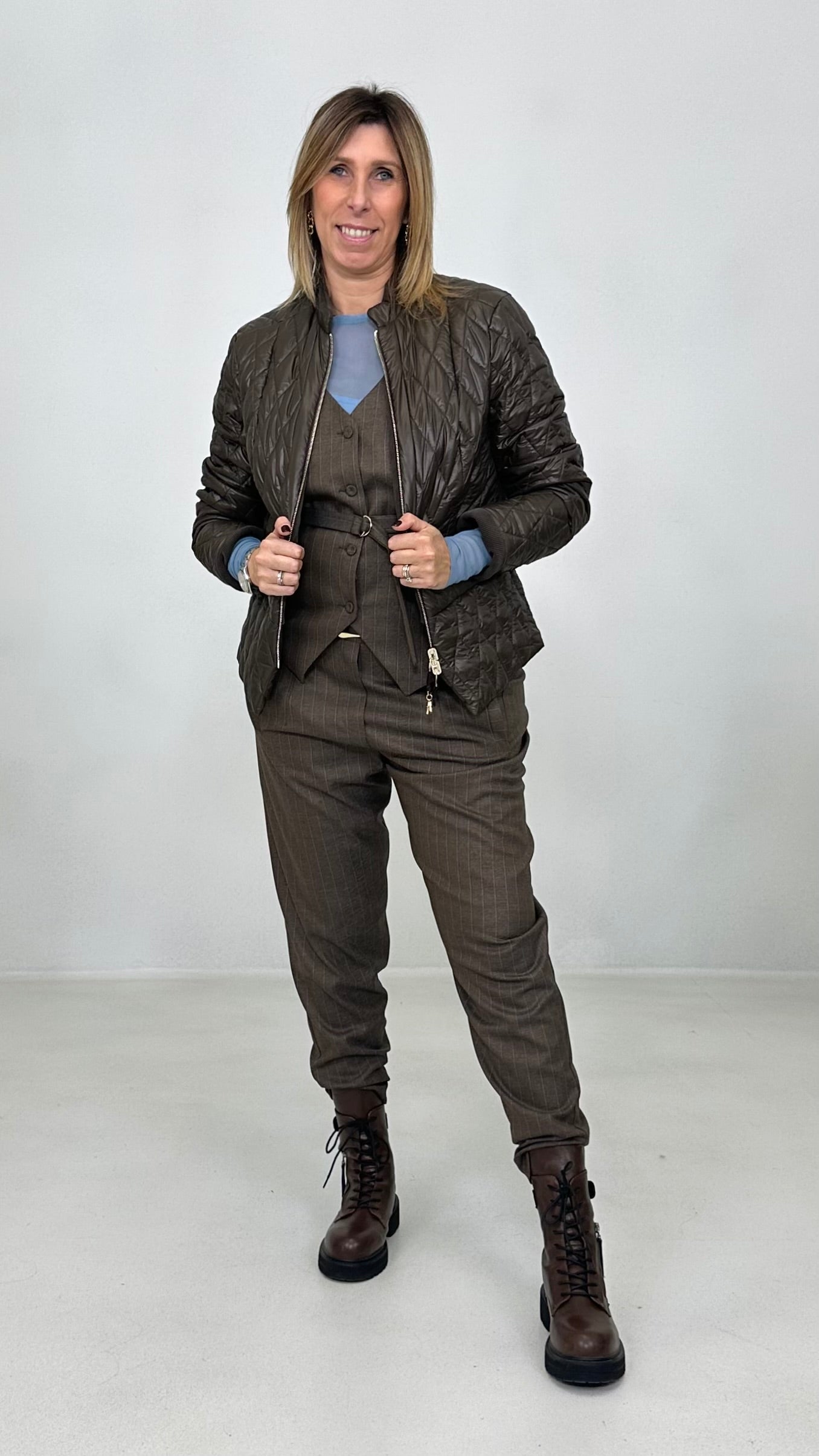 GILET IN FLANELLA GESSATA CON CINTURINO