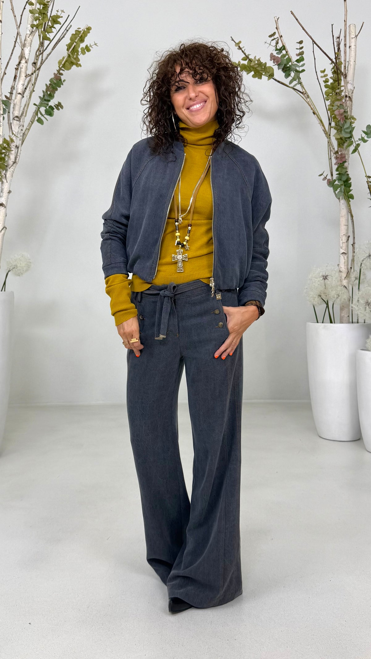 MAGLIA BASIC IN MERINOS CON COLLO ALTO