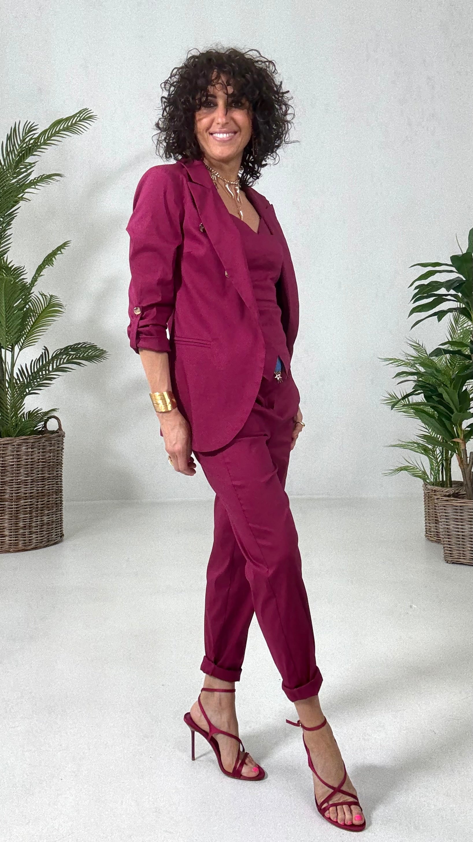 823 P25 AMARANTO PANTALONE CAROTA IN PELLE D UOVO