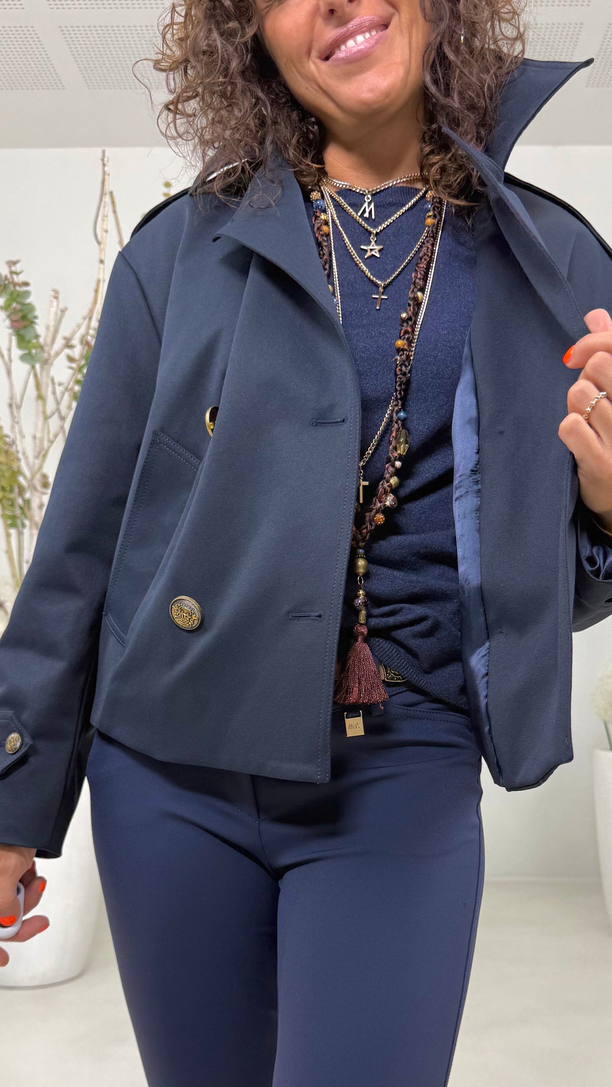 MAGLIA SLIM A GIROCOLLO CON ARRICCIO DAVANTI IN CALDA VISCOSA