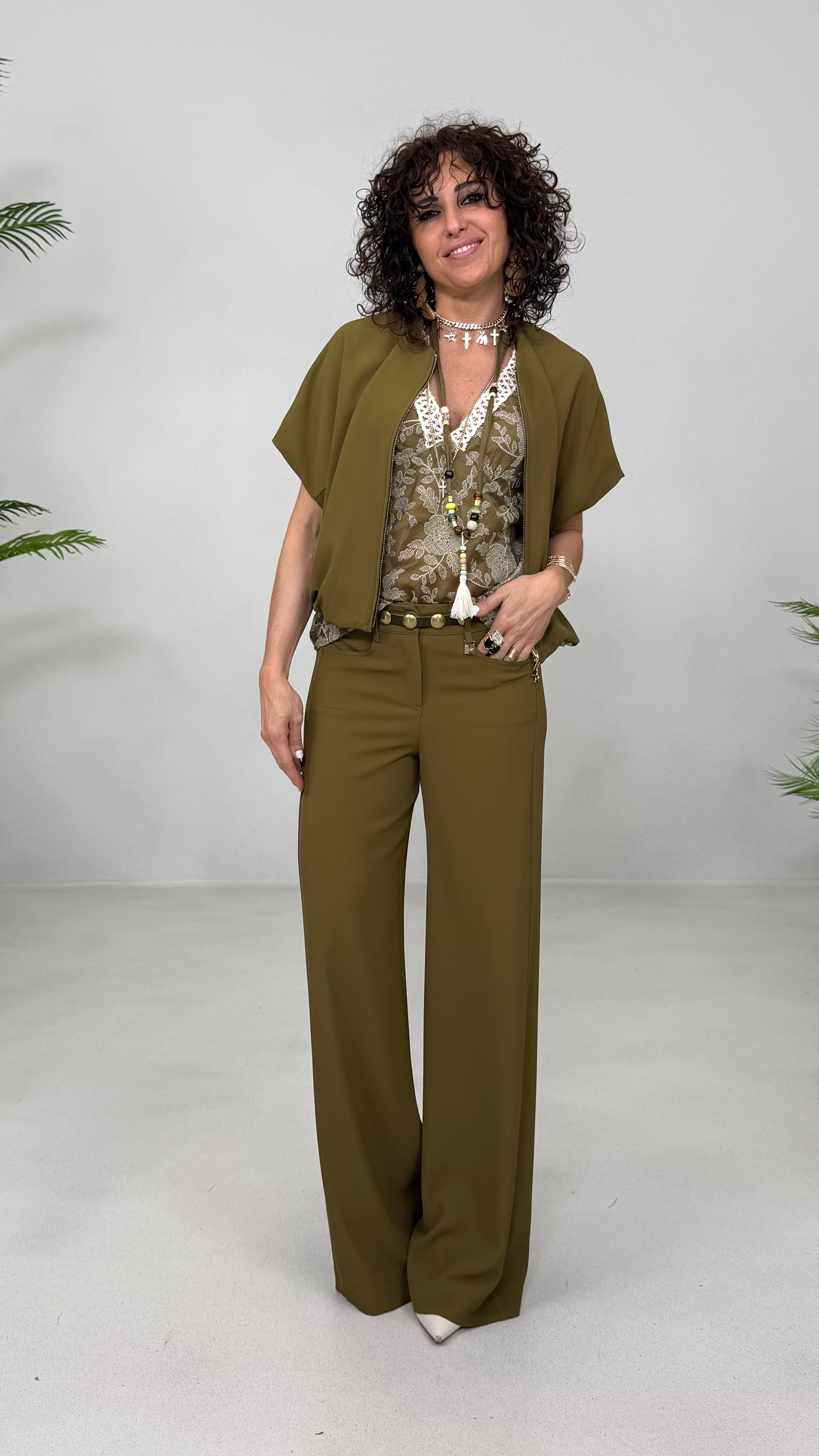 TOP IN VOILE RICAMATO CON PASSAMANERIA