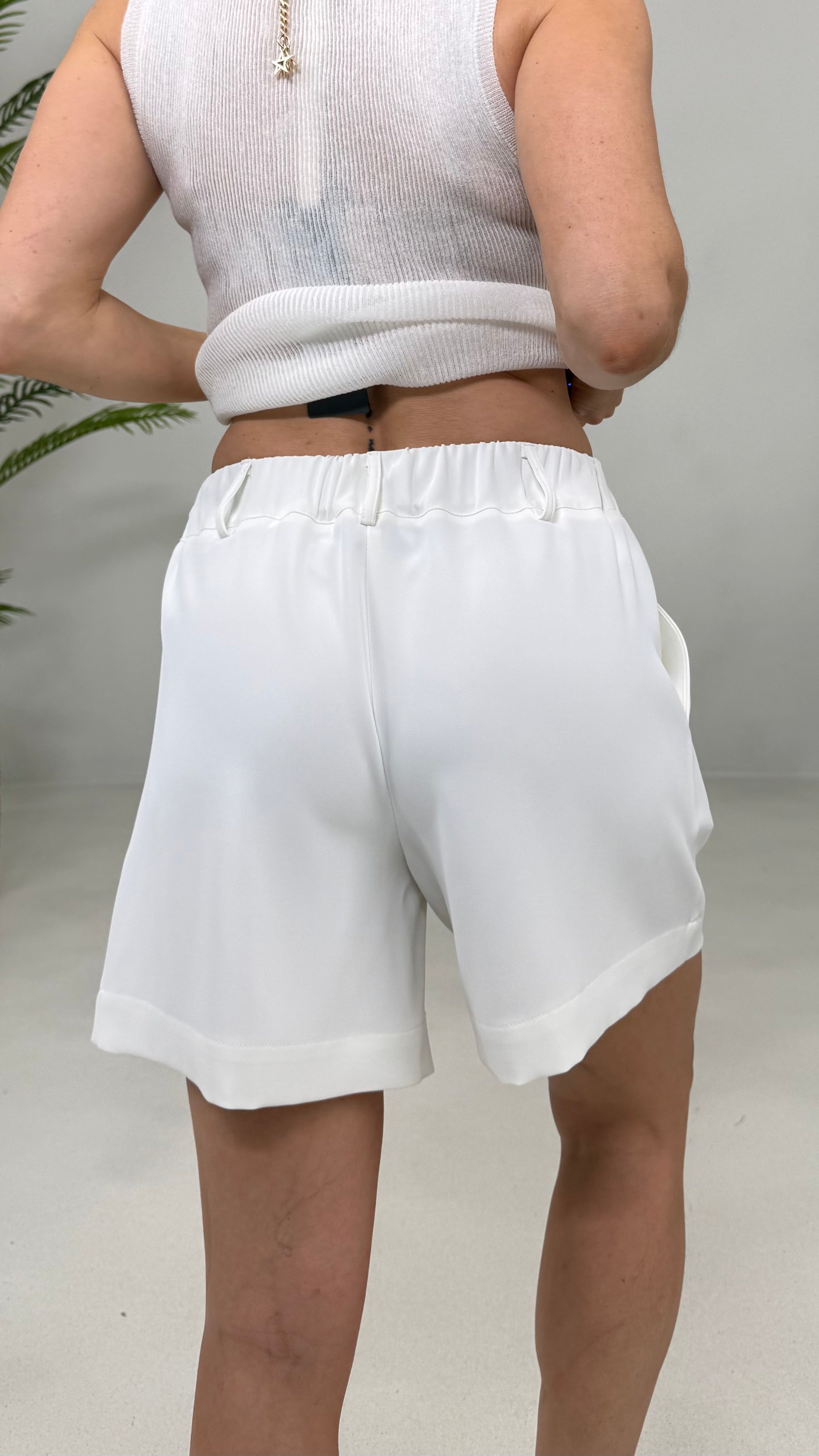 BERMUDA IN CADY FLUIDO LACCI DAVANTI