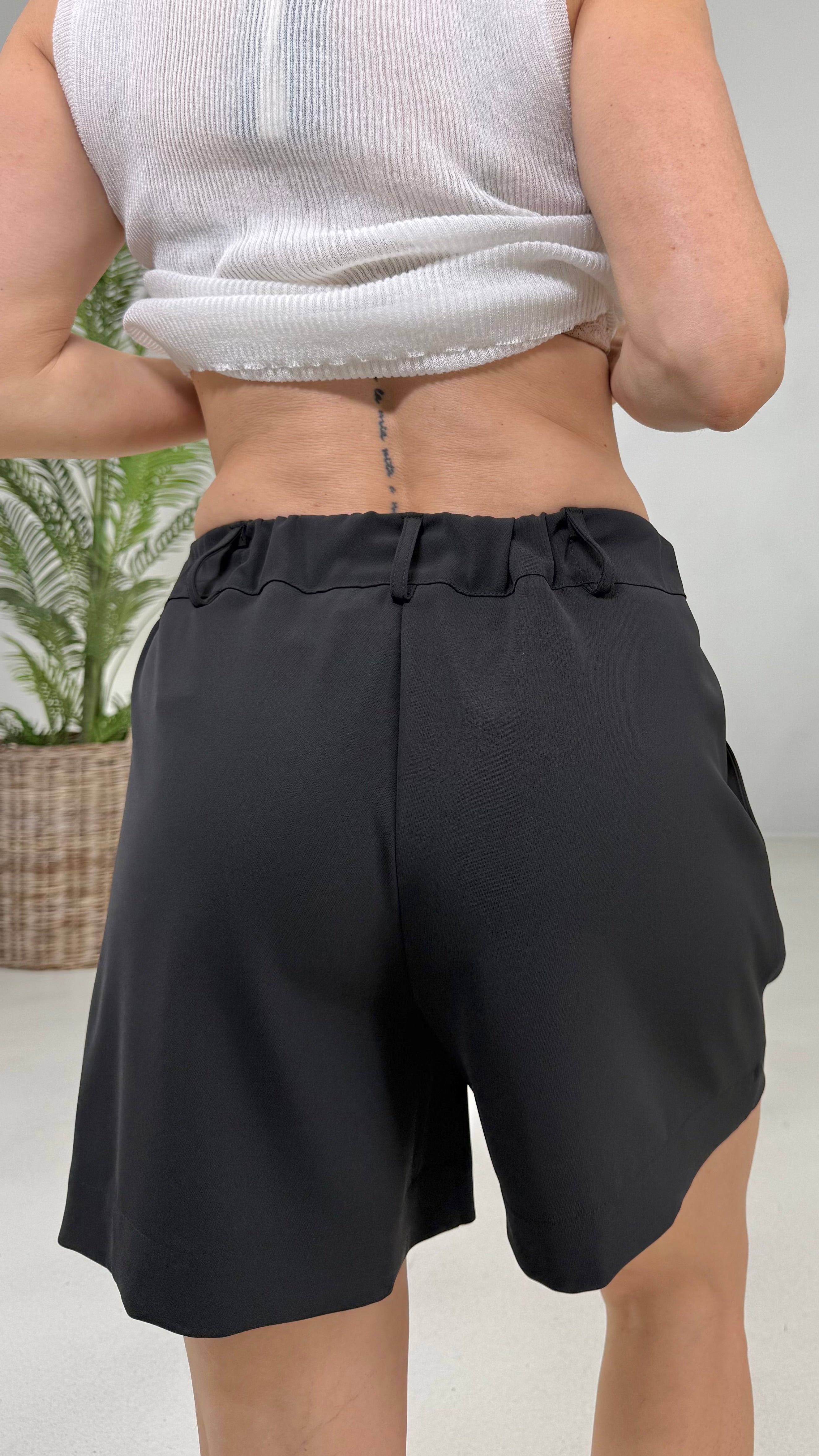 BERMUDA IN CADY FLUIDO LACCI DAVANTI